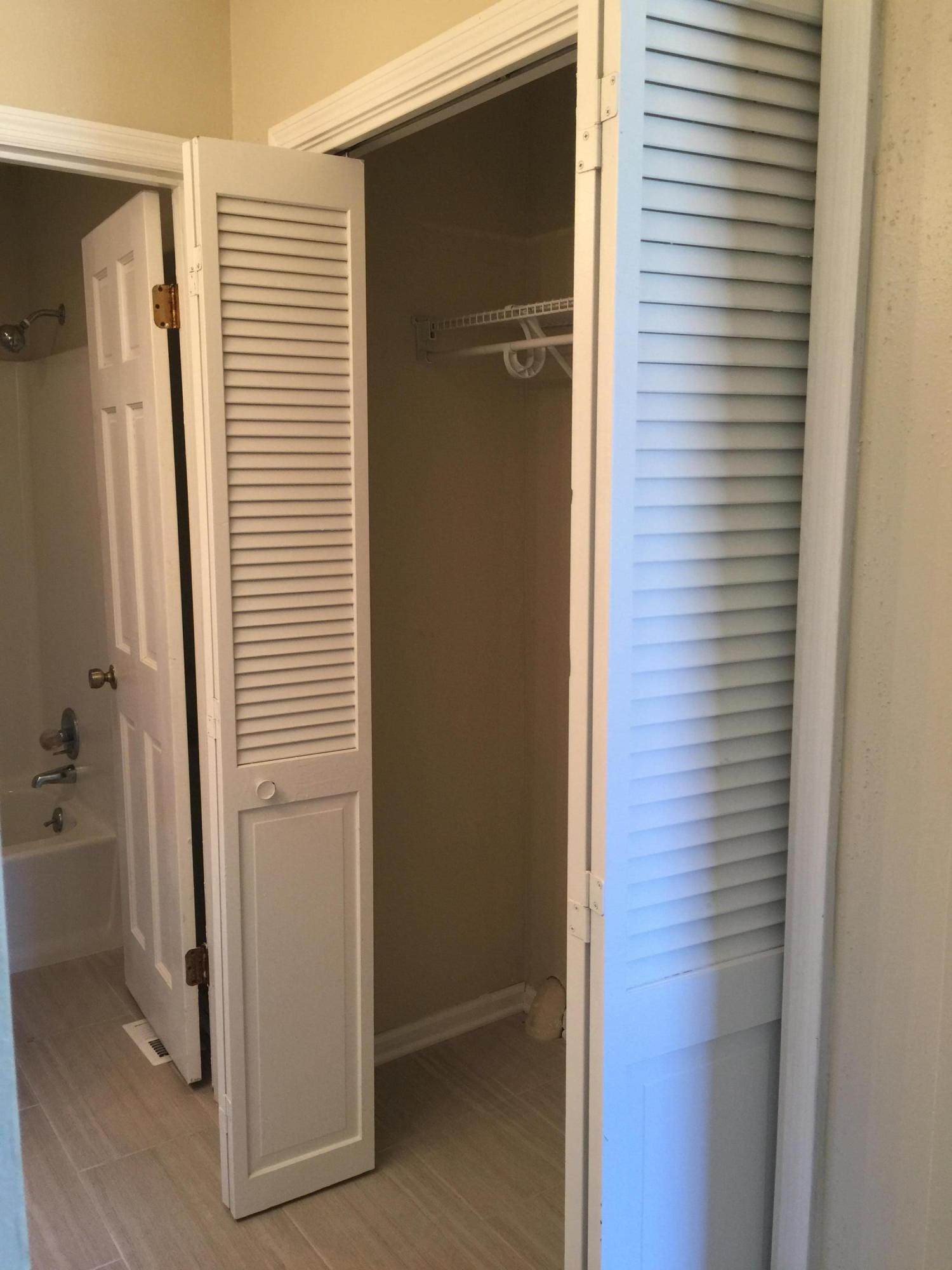 CLOVERDALE LAKE - Residential Lease