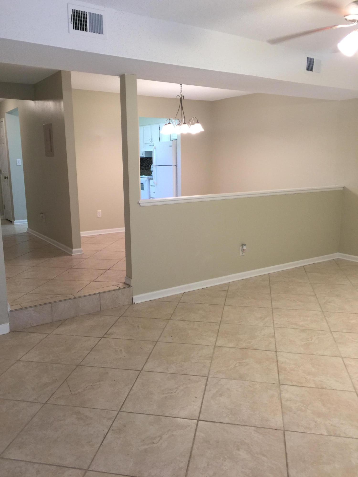 CLOVERDALE LAKE - Residential Lease