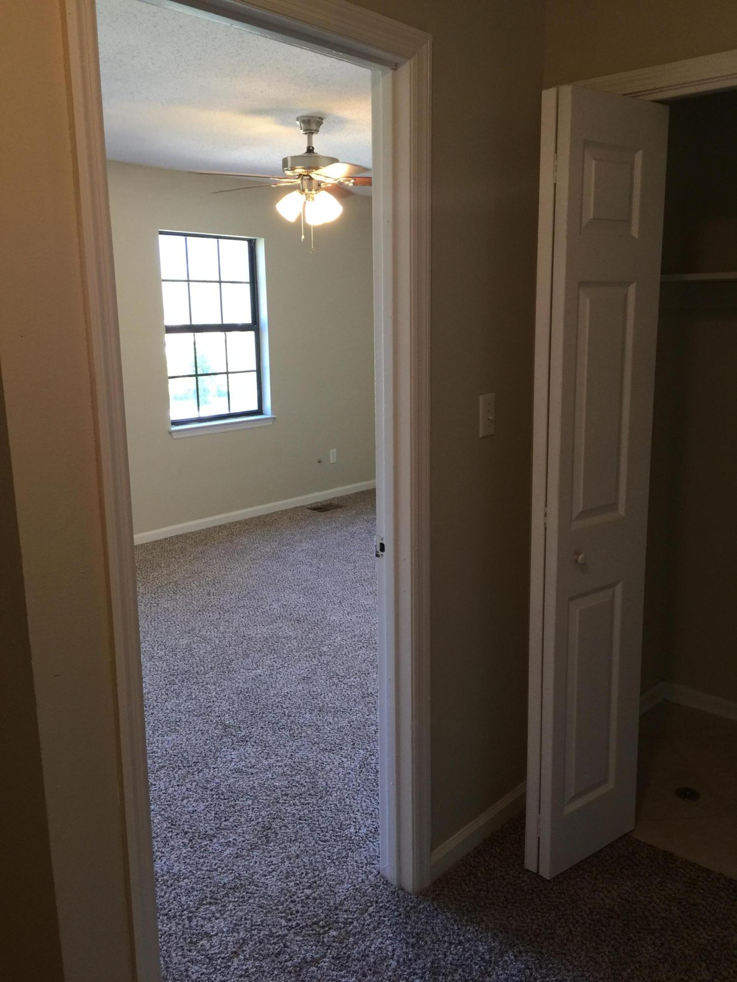 CLOVERDALE LAKE - Residential Lease