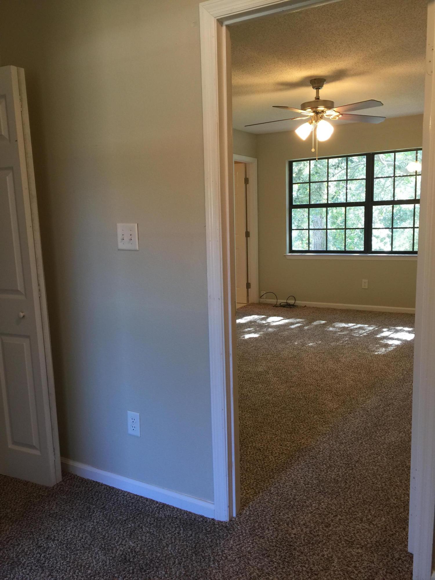 CLOVERDALE LAKE - Residential Lease