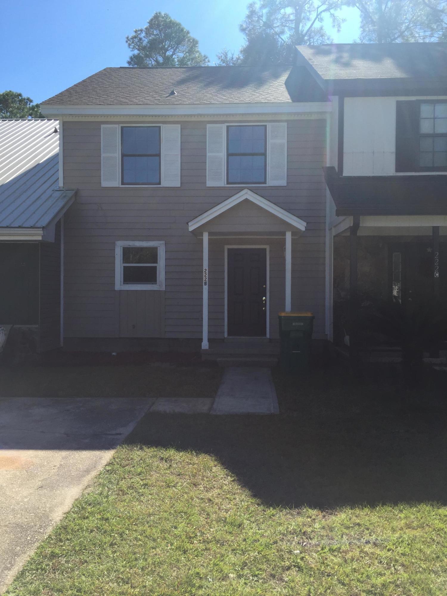 CLOVERDALE LAKE - Residential Lease