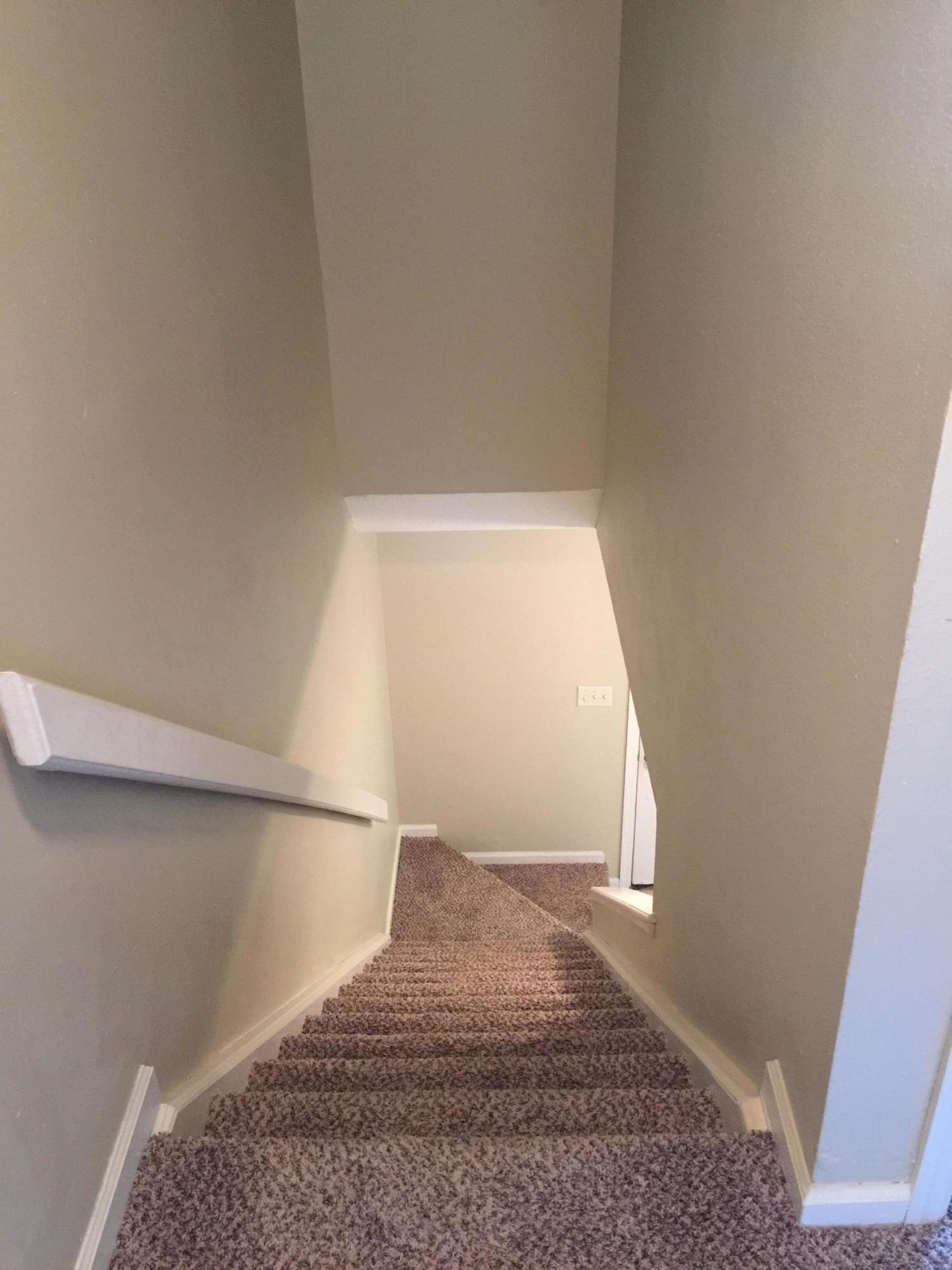 CLOVERDALE LAKE - Residential Lease