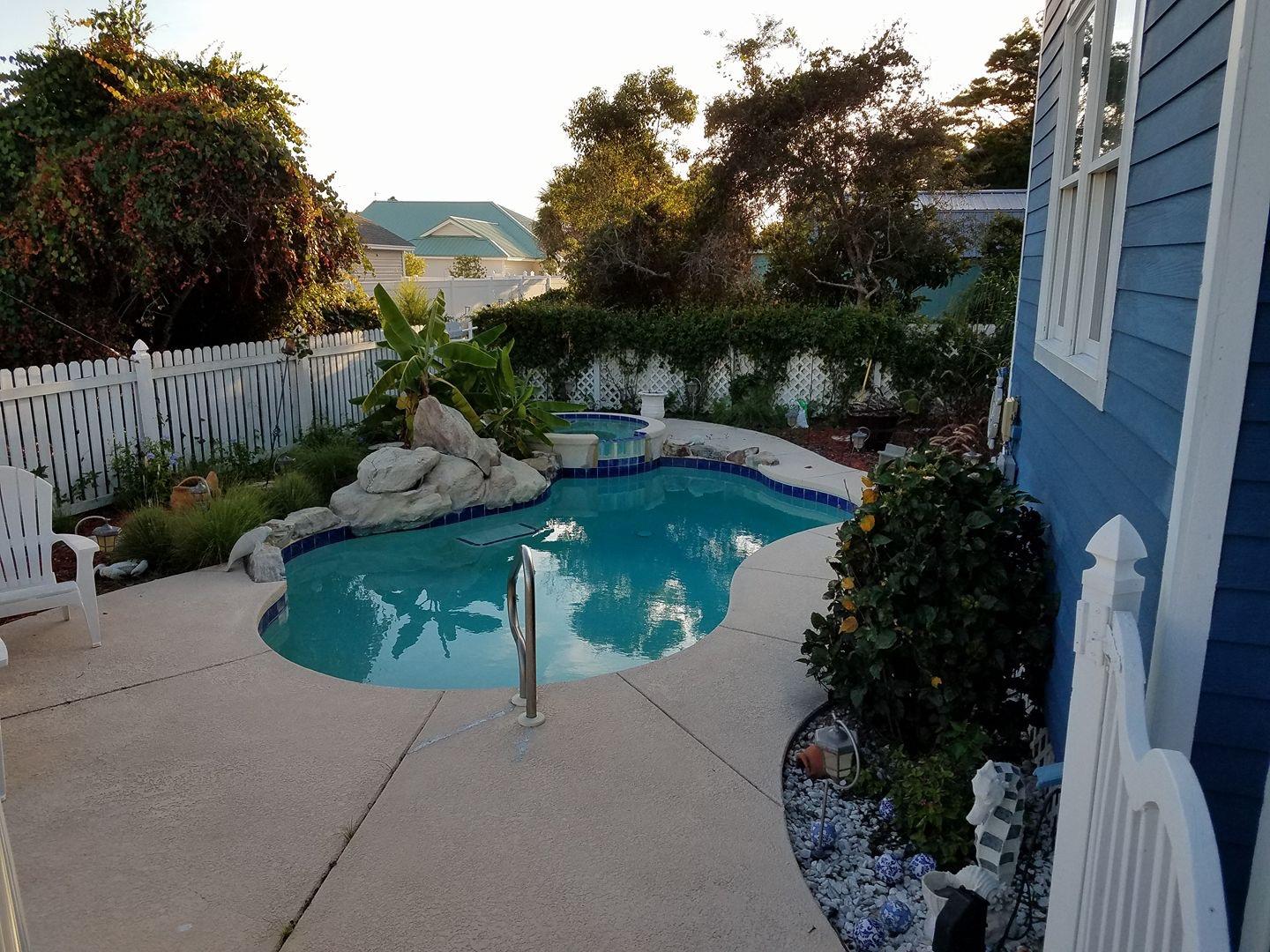 CRYSTAL BEACH - Residential