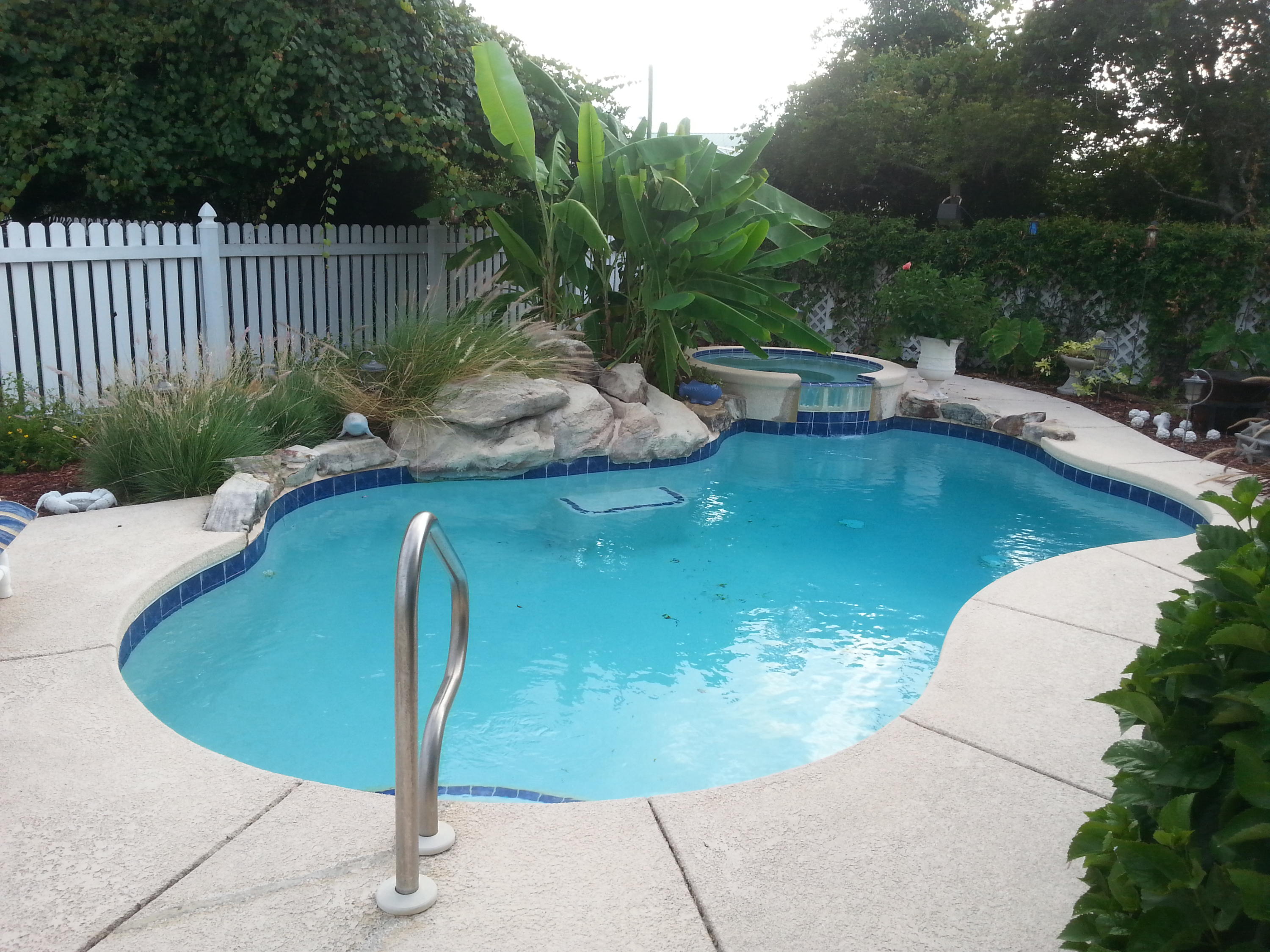 CRYSTAL BEACH - Residential