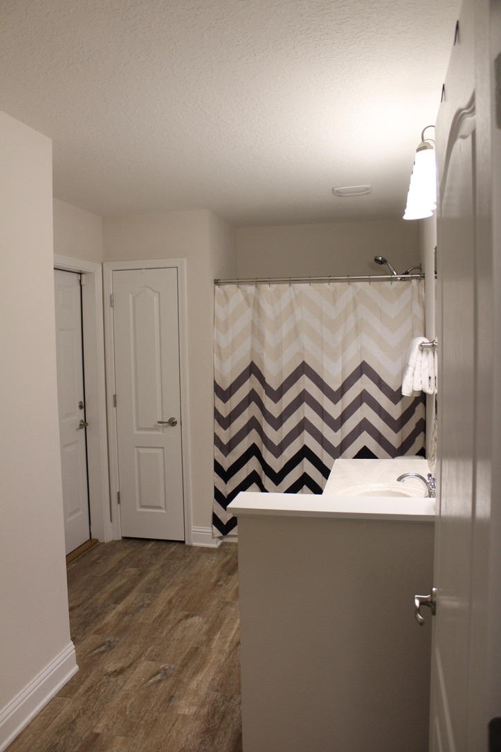 HOLLEY BY THE SEA - Residential