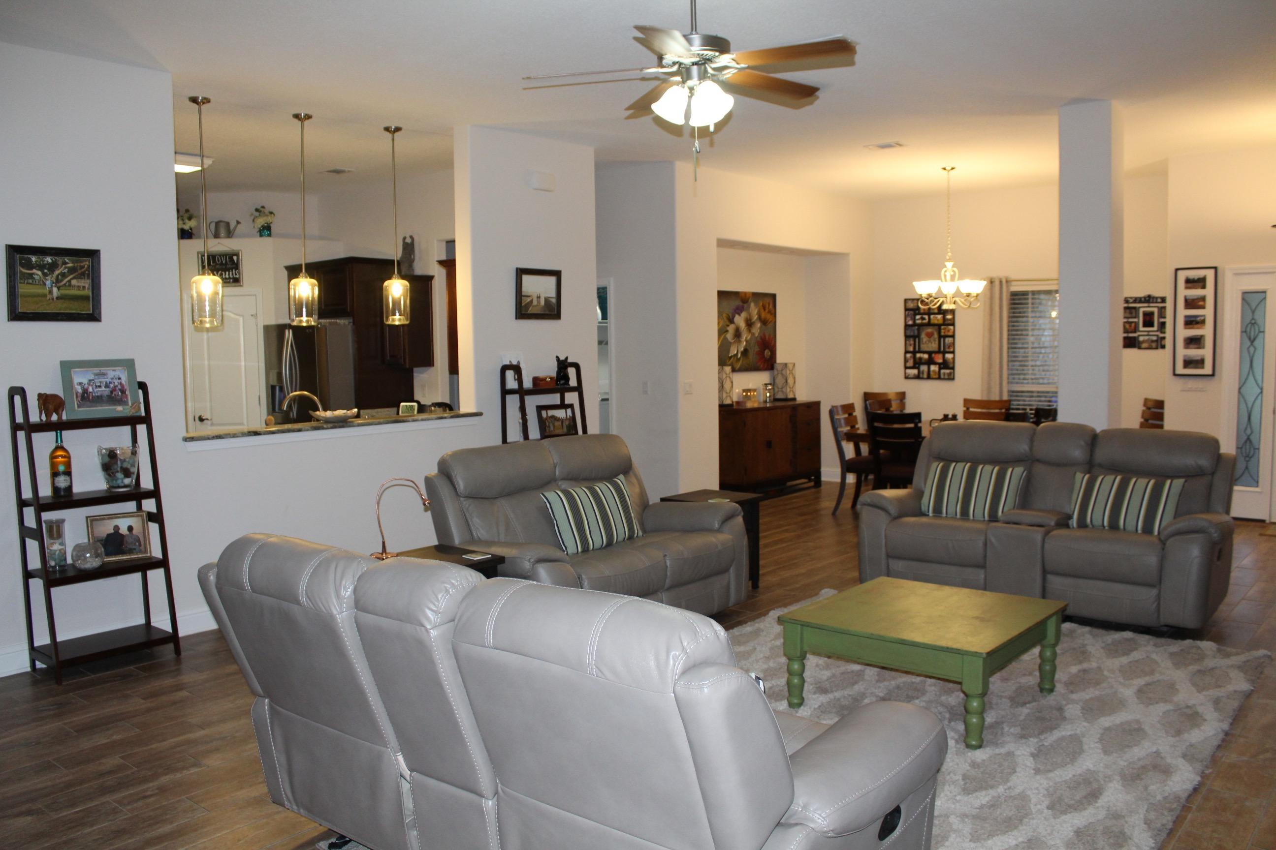 HOLLEY BY THE SEA - Residential