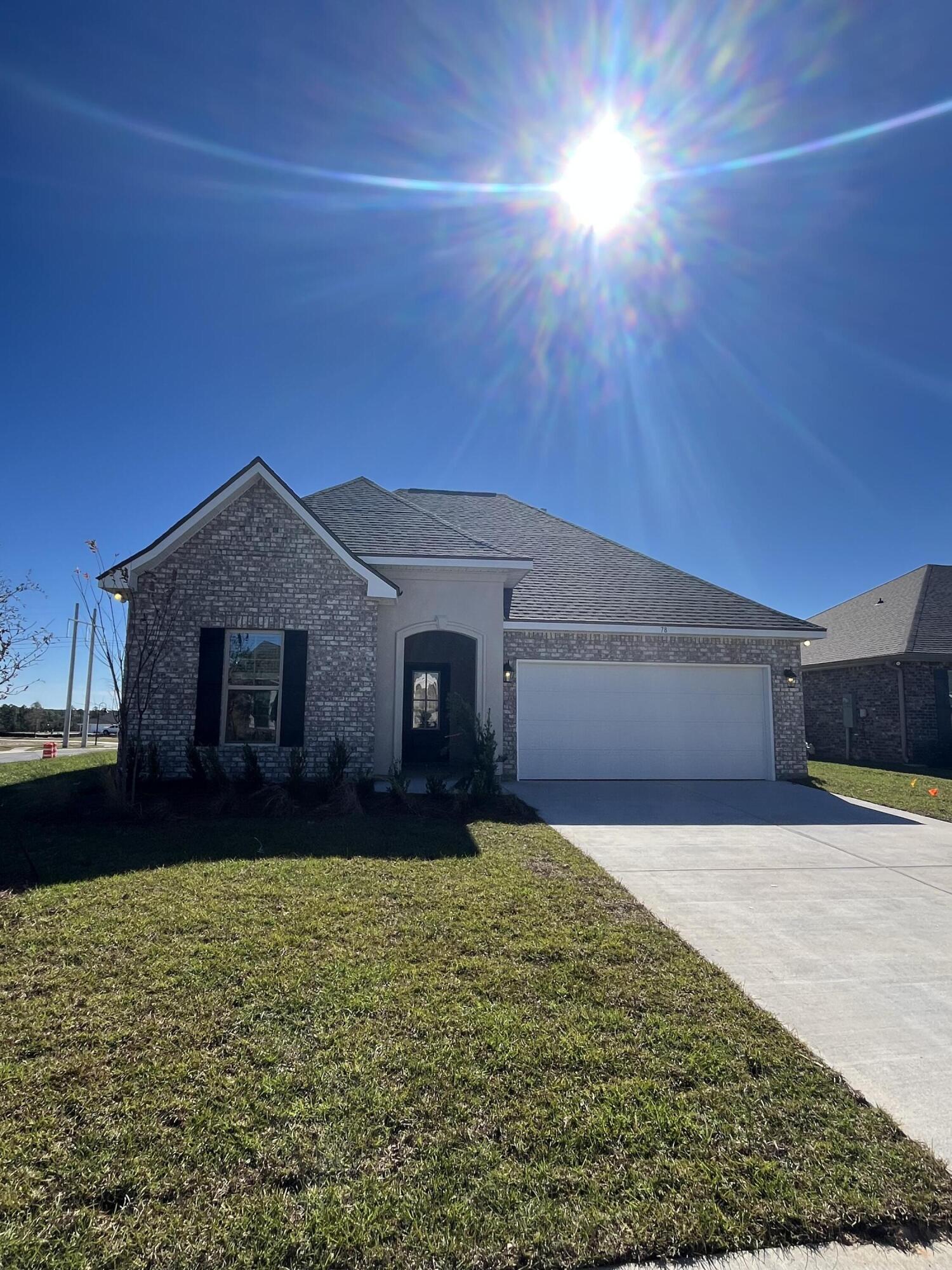 THE BLUFFS AT LAFAYETTE - Residential