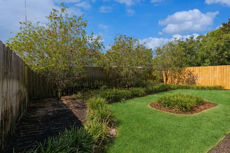 SHADOW LAKES - Residential