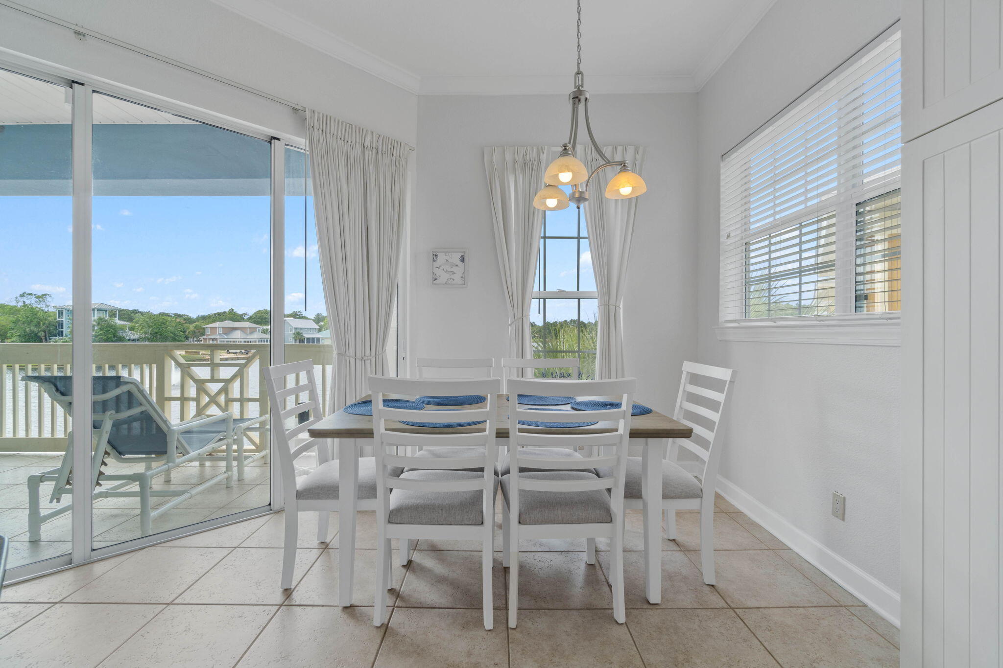 CRYSTAL COVE - Residential