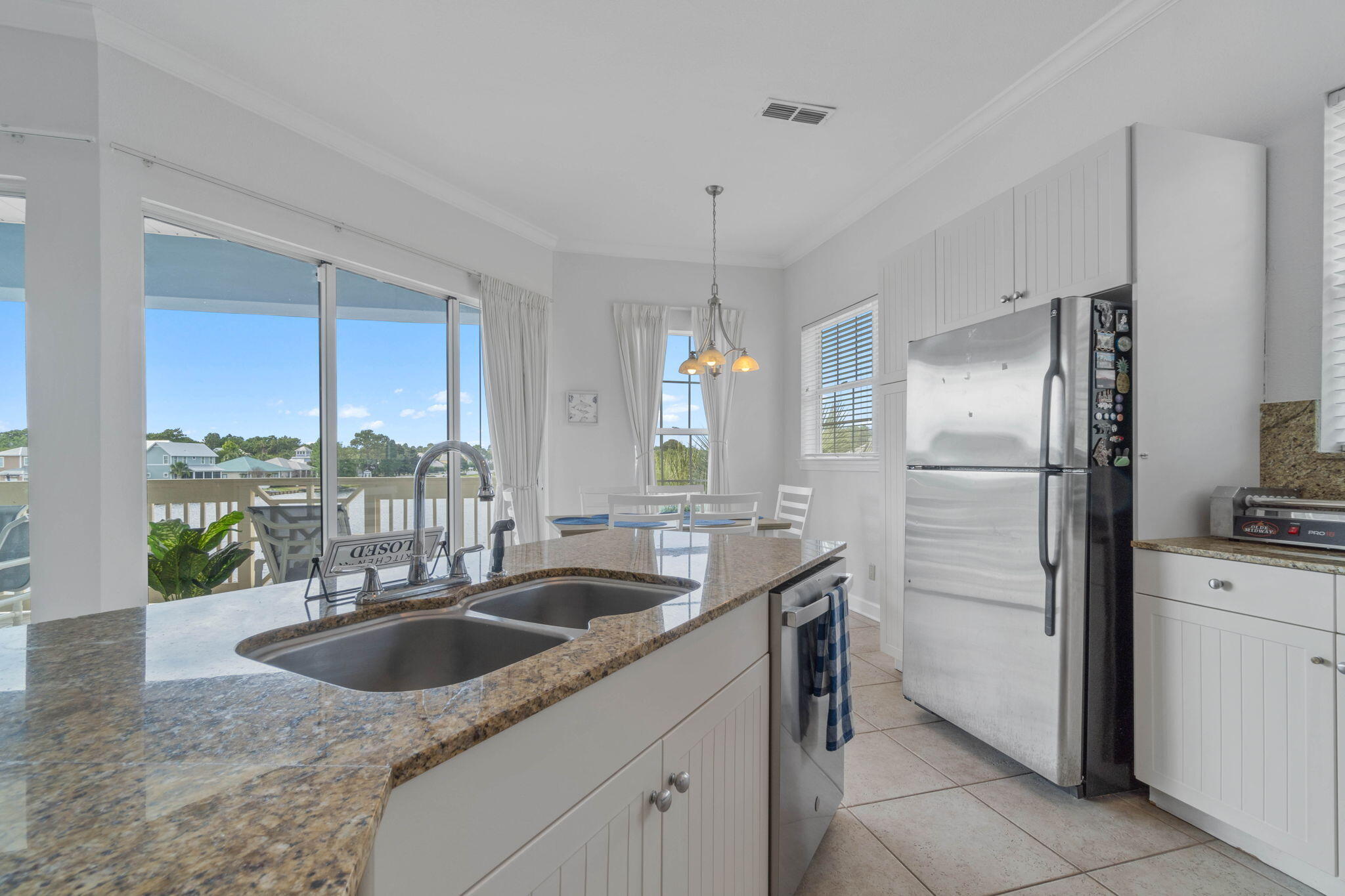 CRYSTAL COVE - Residential