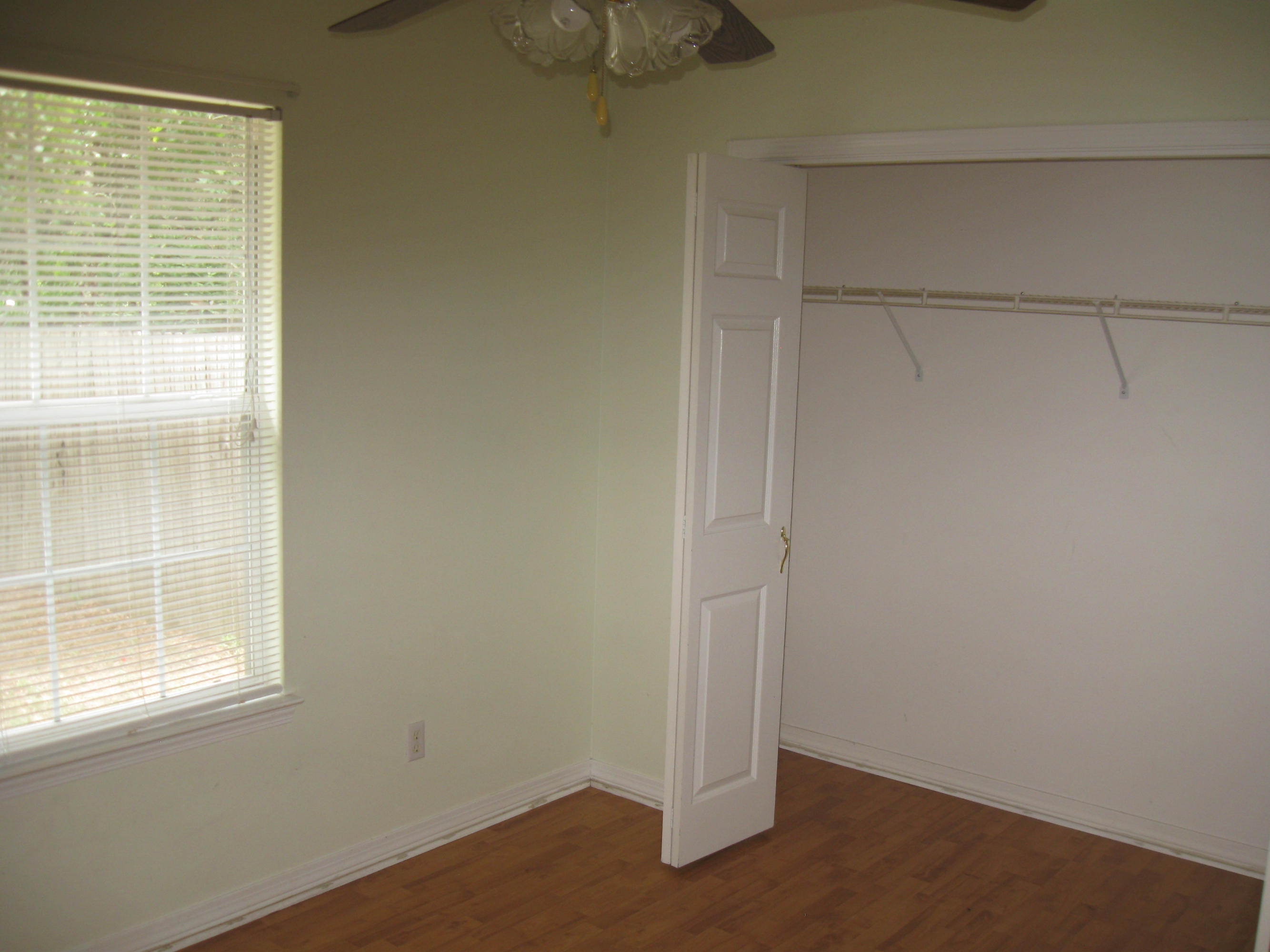 FOXWORTH ESTATES PH 2 - Residential