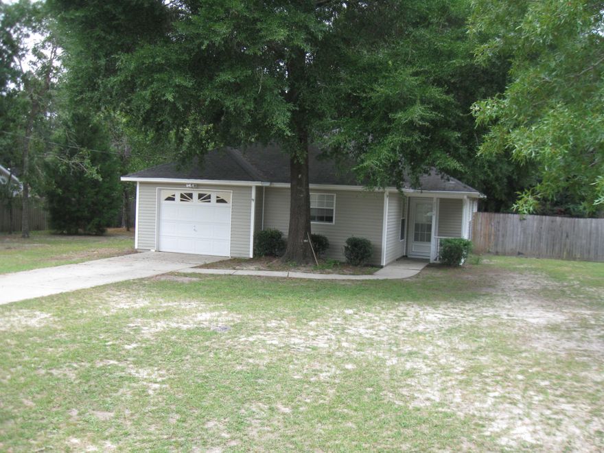 This is a very nice home that has been well kept. Very little wasted space if any. Big open living room. Large eat in kitchen, with loads of cabinets and a pantry. Laminate flooring through out and tile in the baths. Large walk in closet in the master bedroom. 6 x 8 screen porch off the back. Large one car garage with washer and dryer hook ups. Big privacy fenced yard.Owner is in the process of having a new roof put on the house.