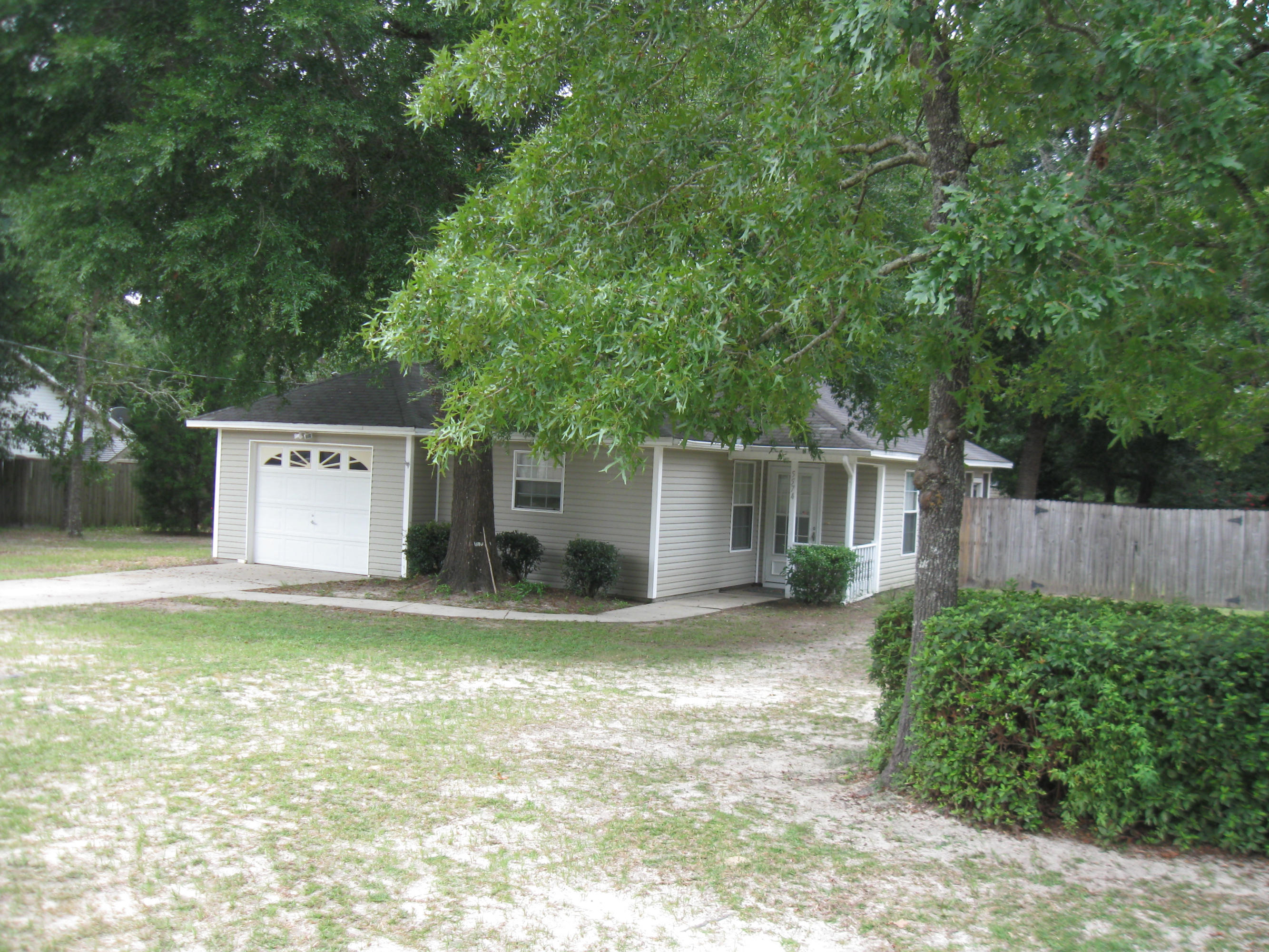 FOXWORTH ESTATES PH 2 - Residential