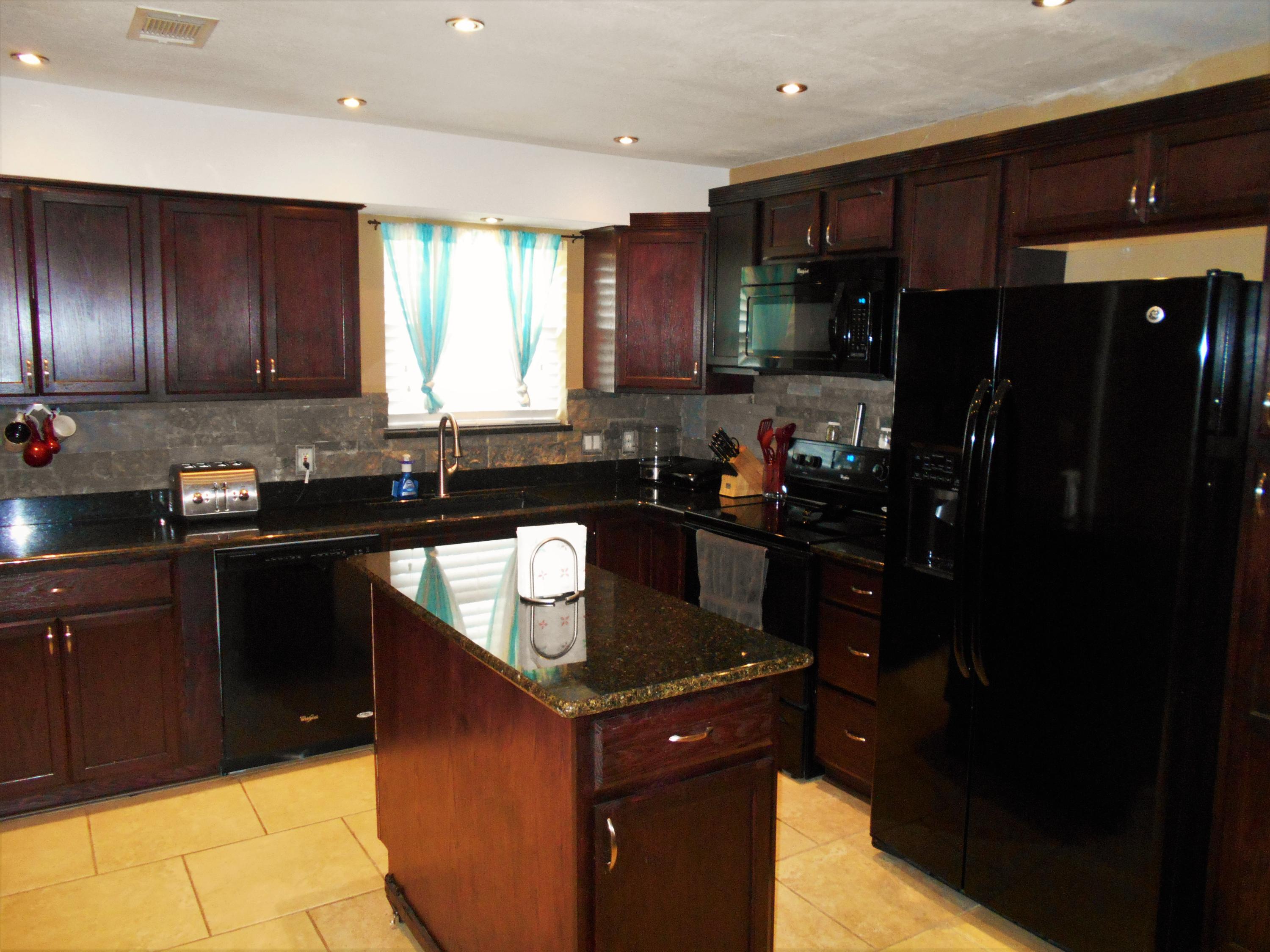 COUNTRYVIEW ESTATES 6TH ADDN PH2 - Residential