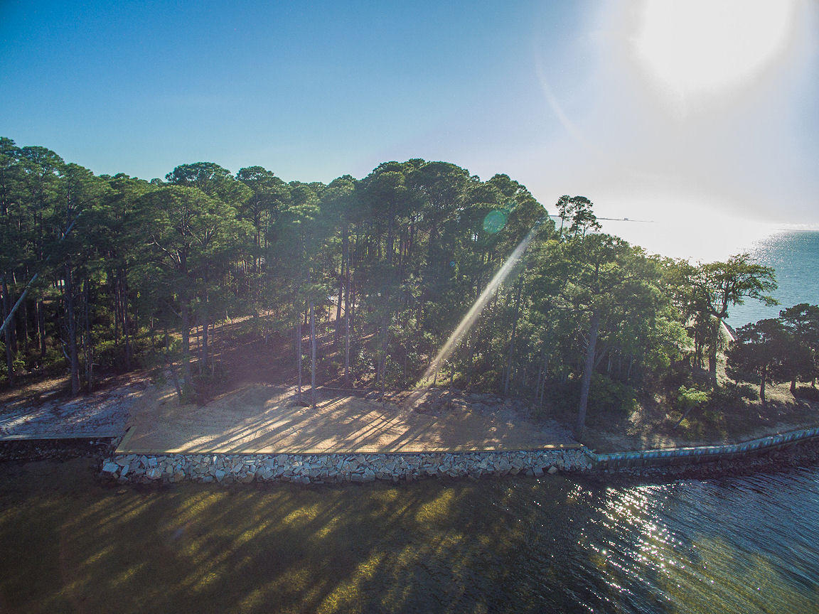 DRIFTWOOD ESTATES - Land