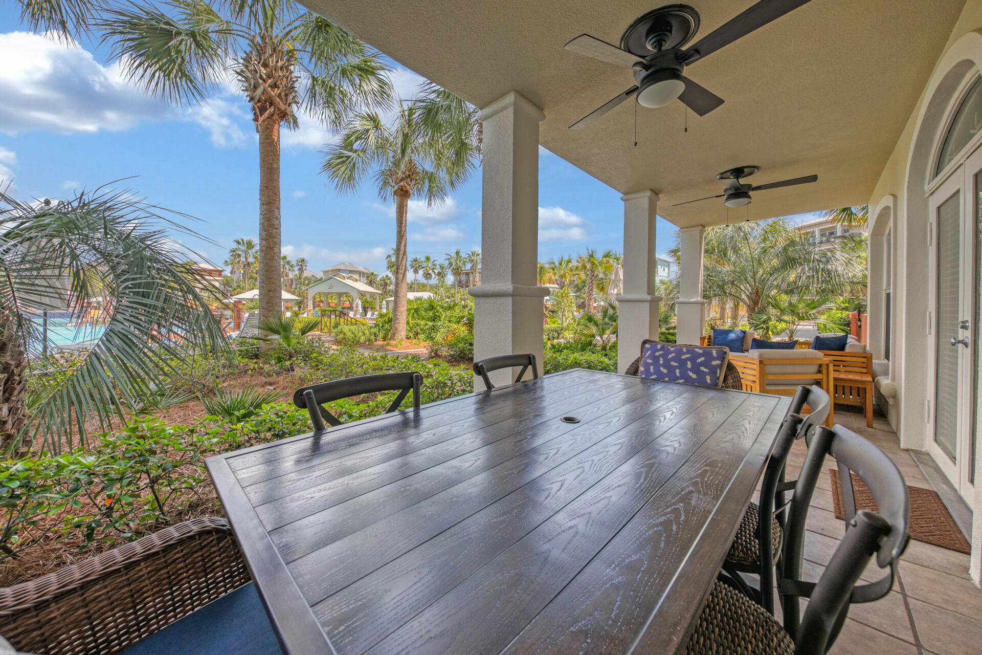 VILLAS AT SEACREST BEACH - Residential