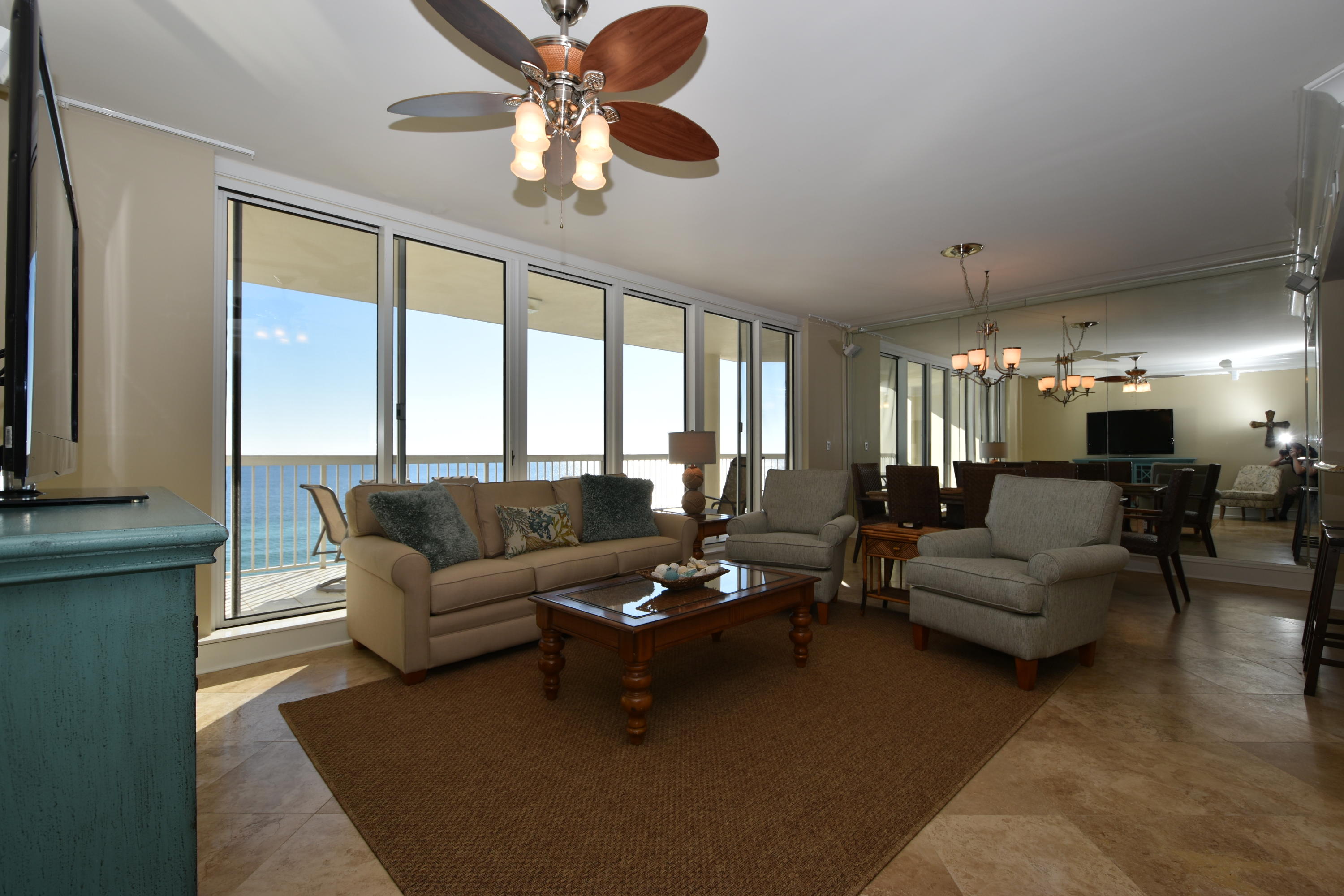 SILVER BEACH TOWERS - Residential