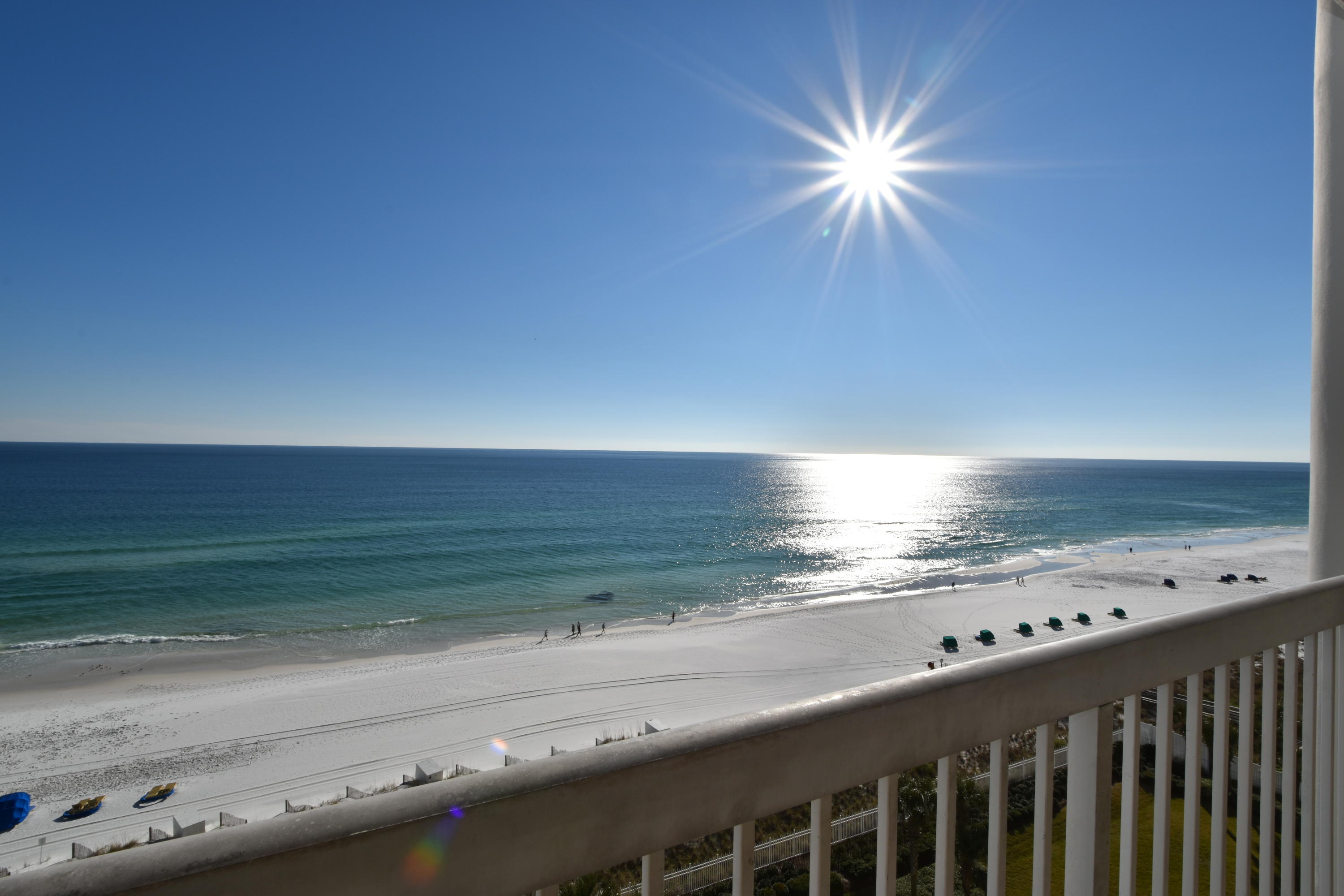 SILVER BEACH TOWERS - Residential