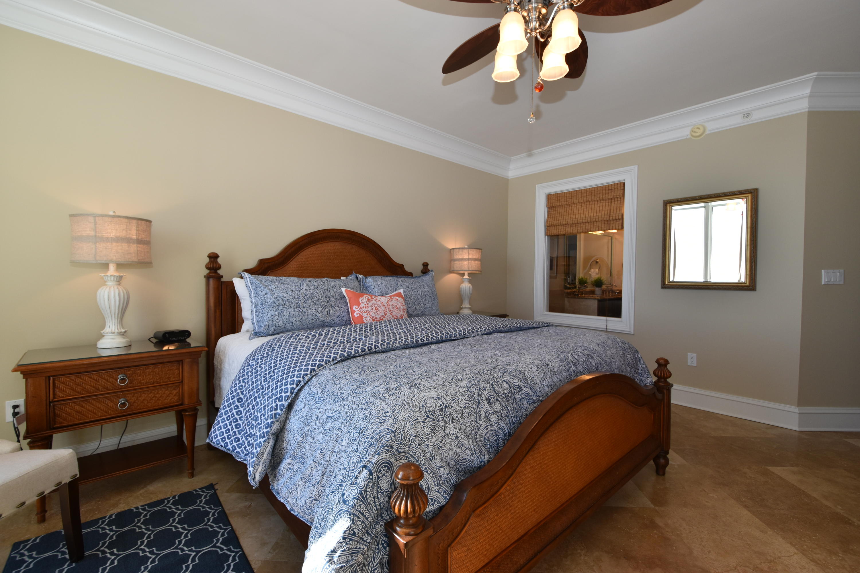 SILVER BEACH TOWERS - Residential