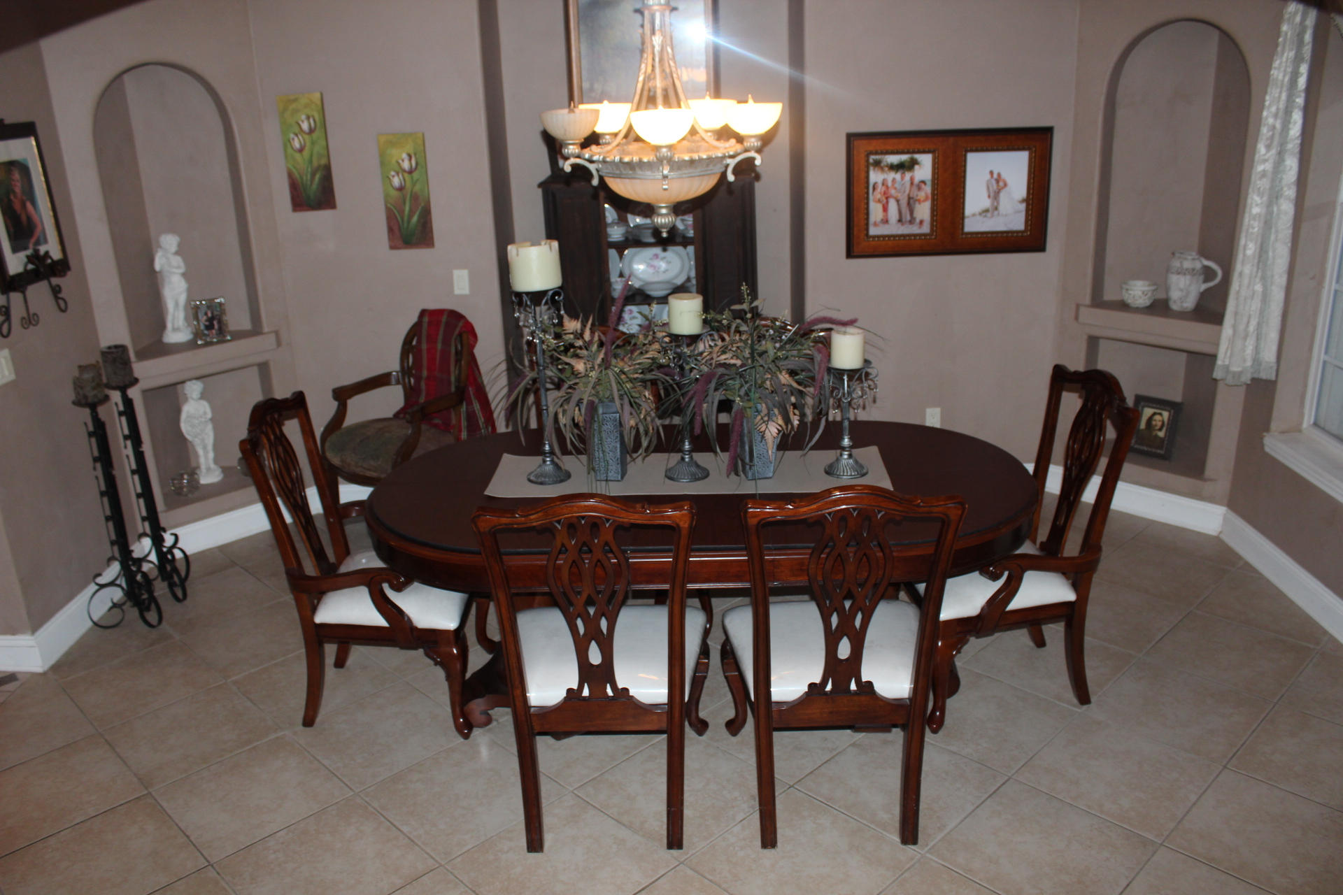 WHISPERING PINES - Residential