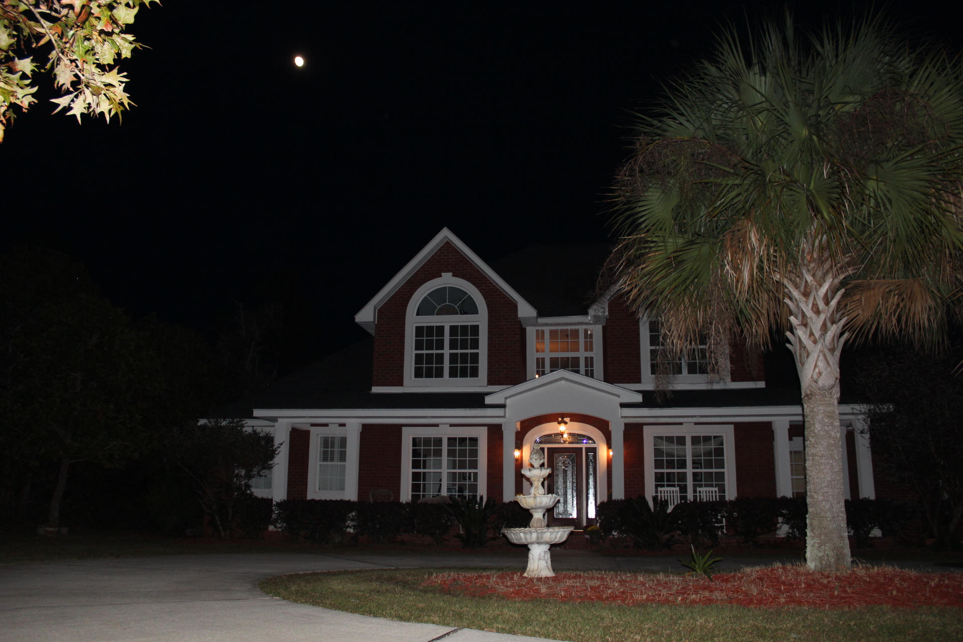 WHISPERING PINES - Residential