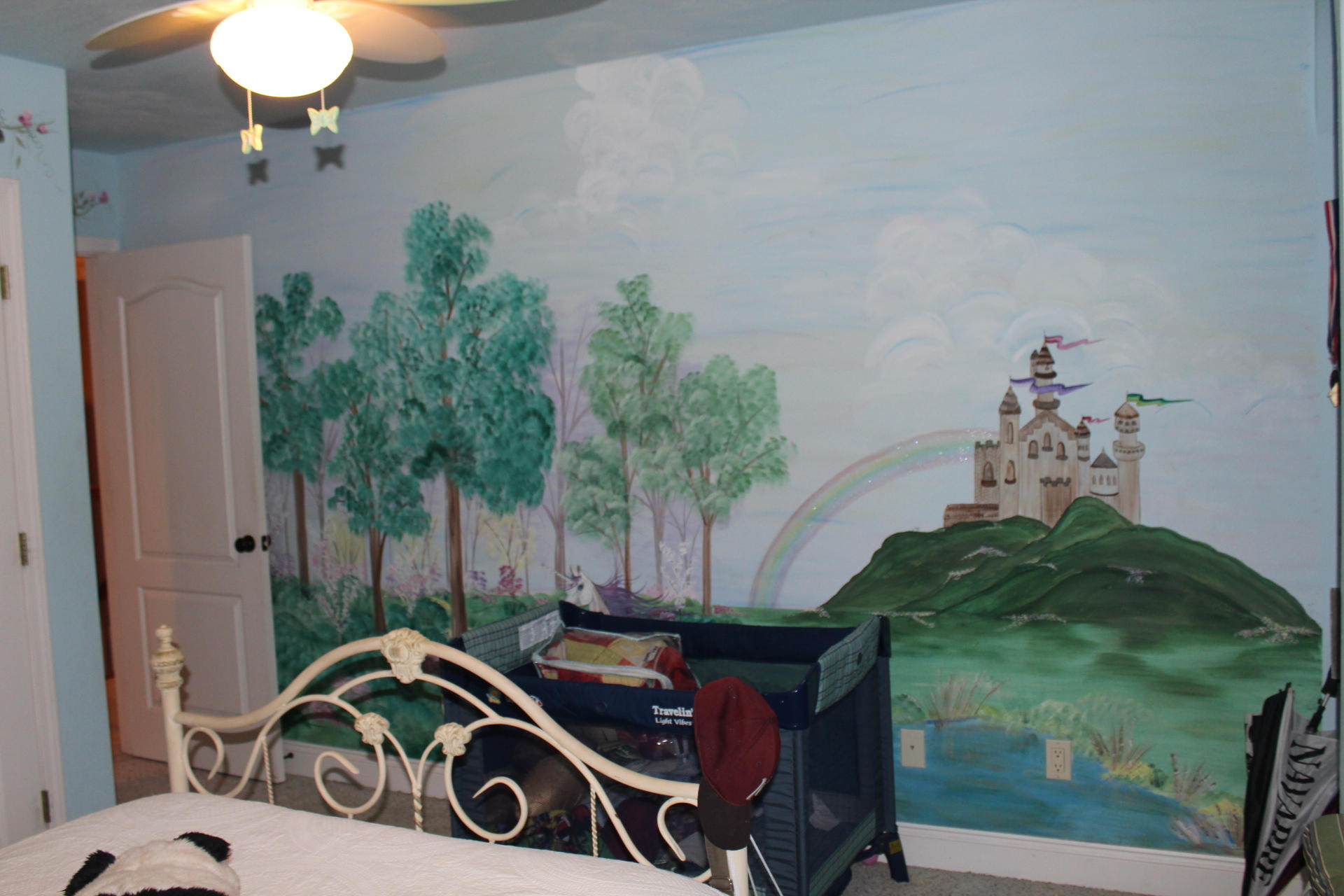 WHISPERING PINES - Residential