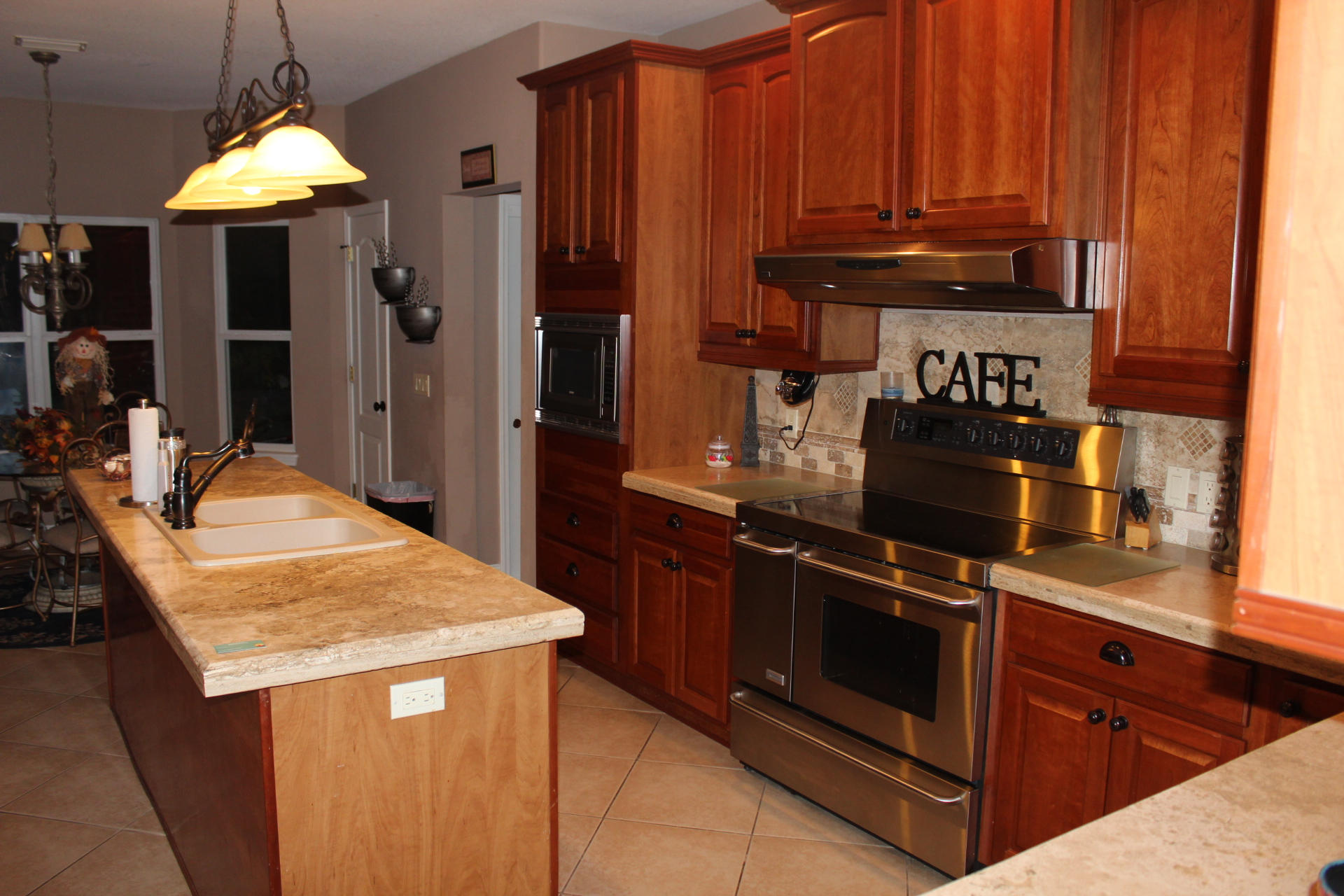 WHISPERING PINES - Residential