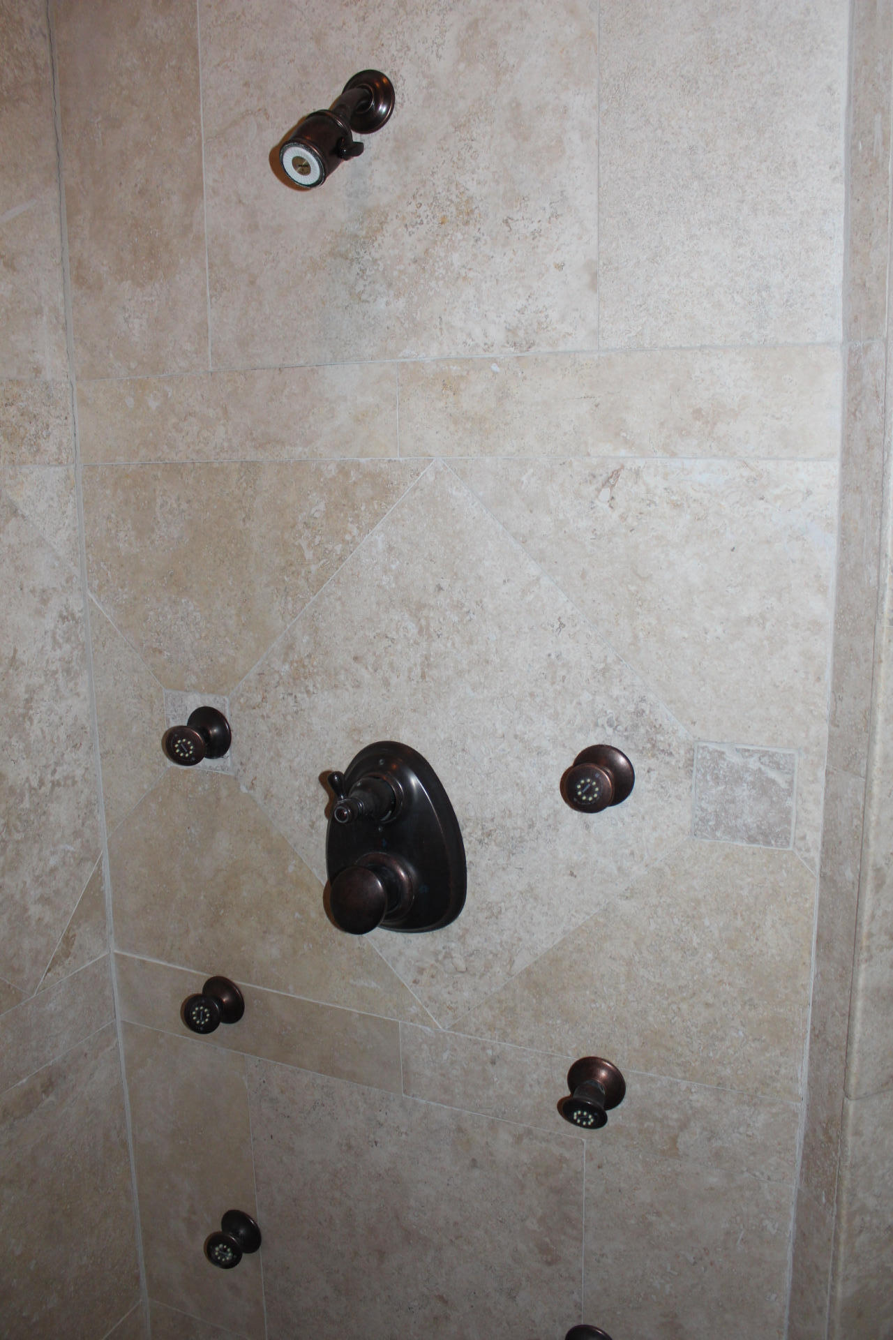 WHISPERING PINES - Residential