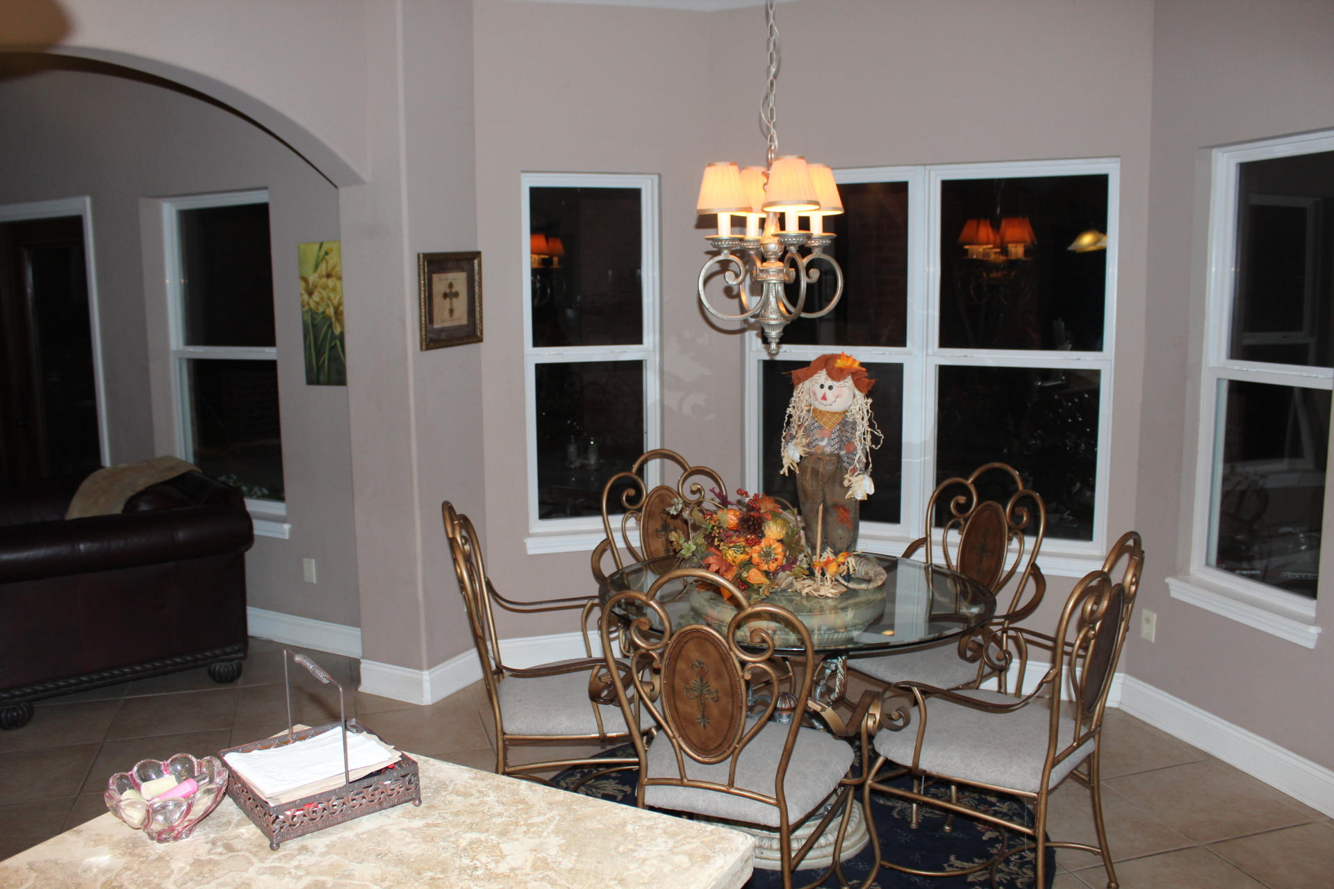 WHISPERING PINES - Residential