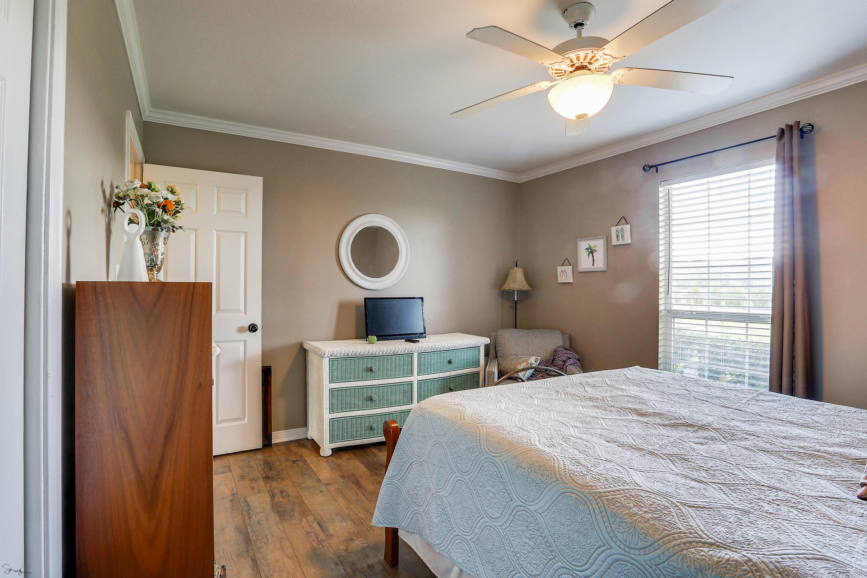 NORTH SUPERGROUP - Residential