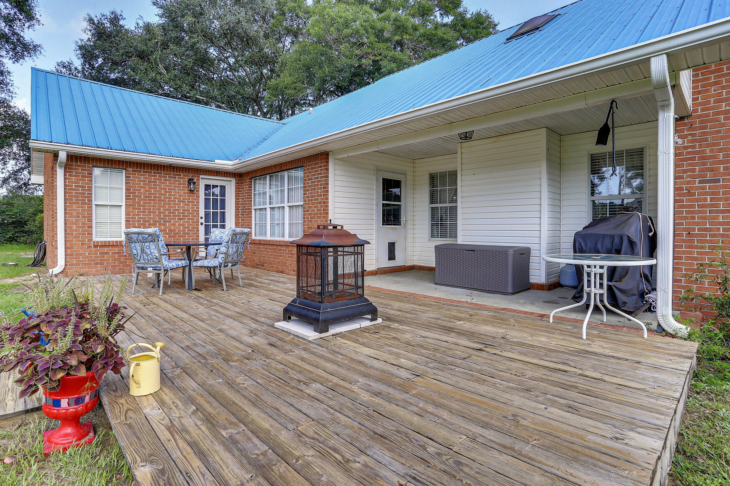 NORTH SUPERGROUP - Residential