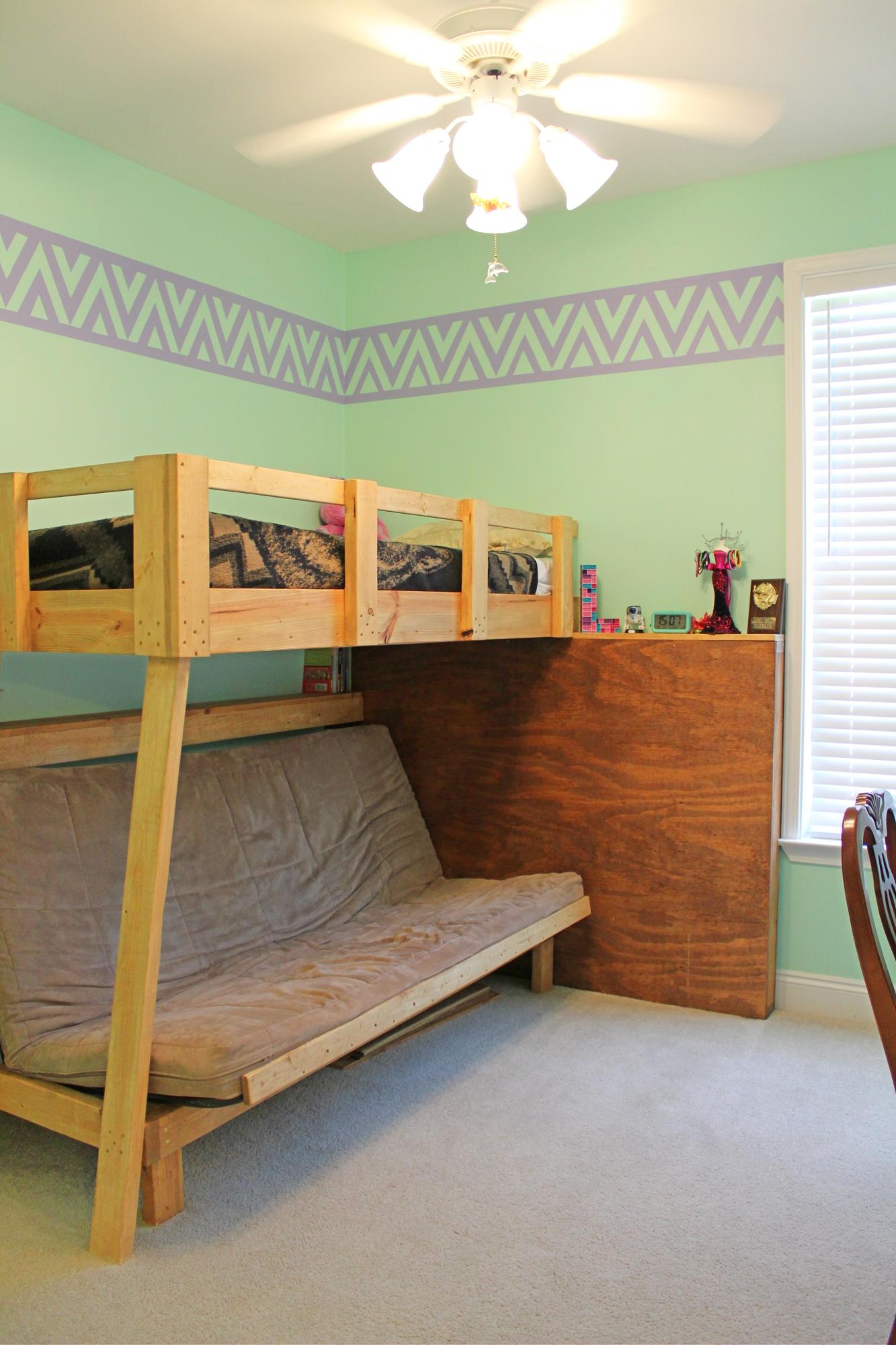 OAKWOOD LAKES ESTATES - Residential