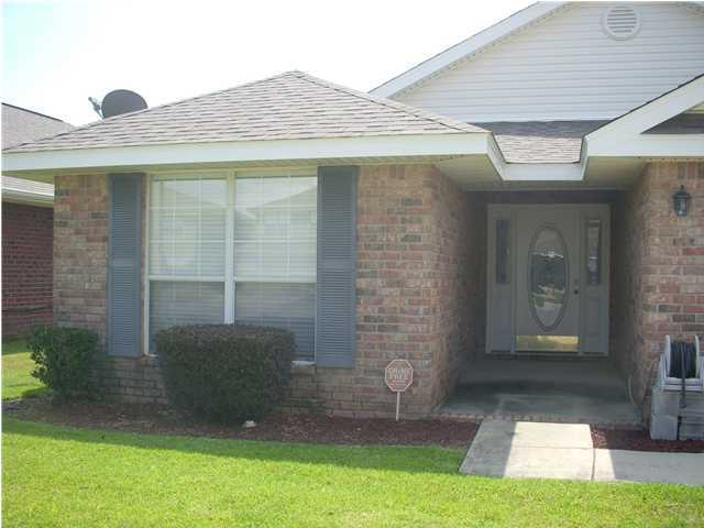 VICTORIAN VILLAGE - Residential Lease