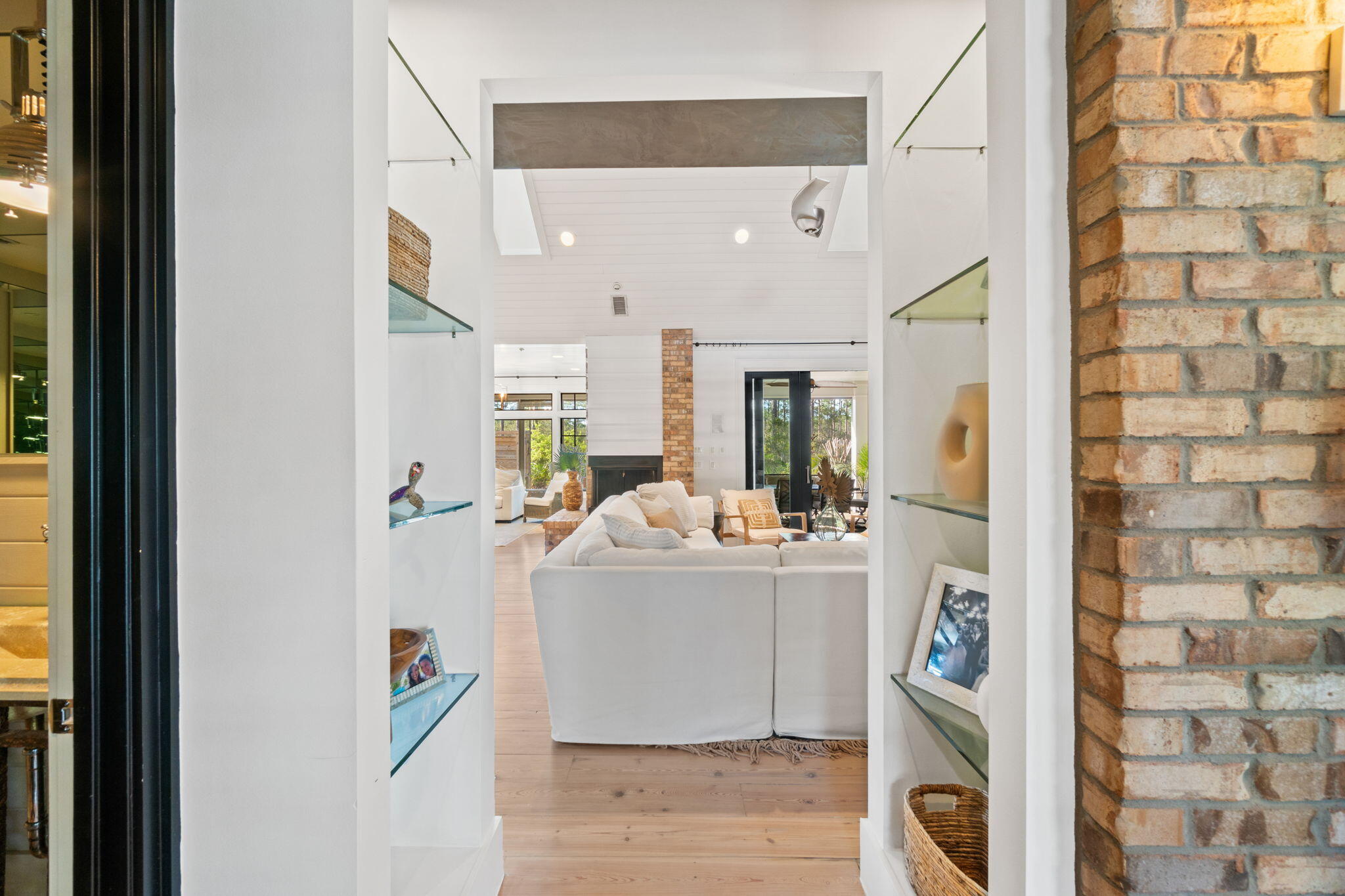 BOTANY BAYOU - Residential