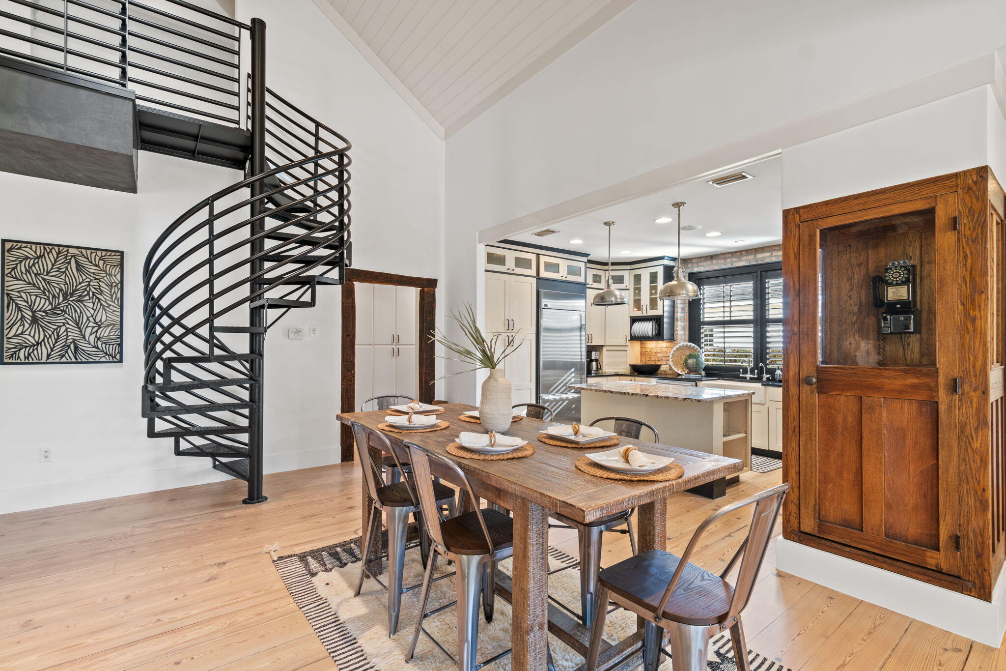 BOTANY BAYOU - Residential