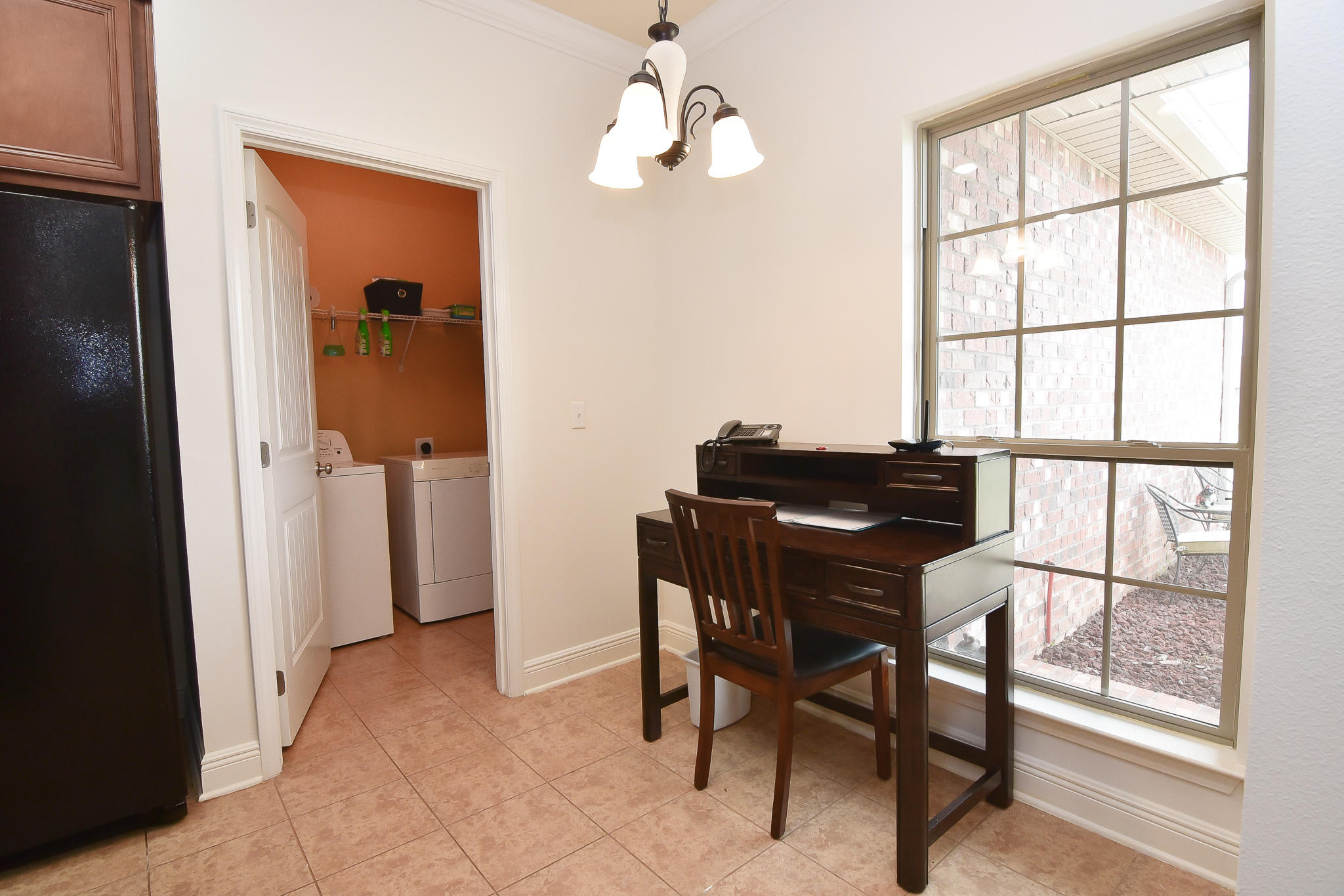 AUTUMN WOODS - Residential