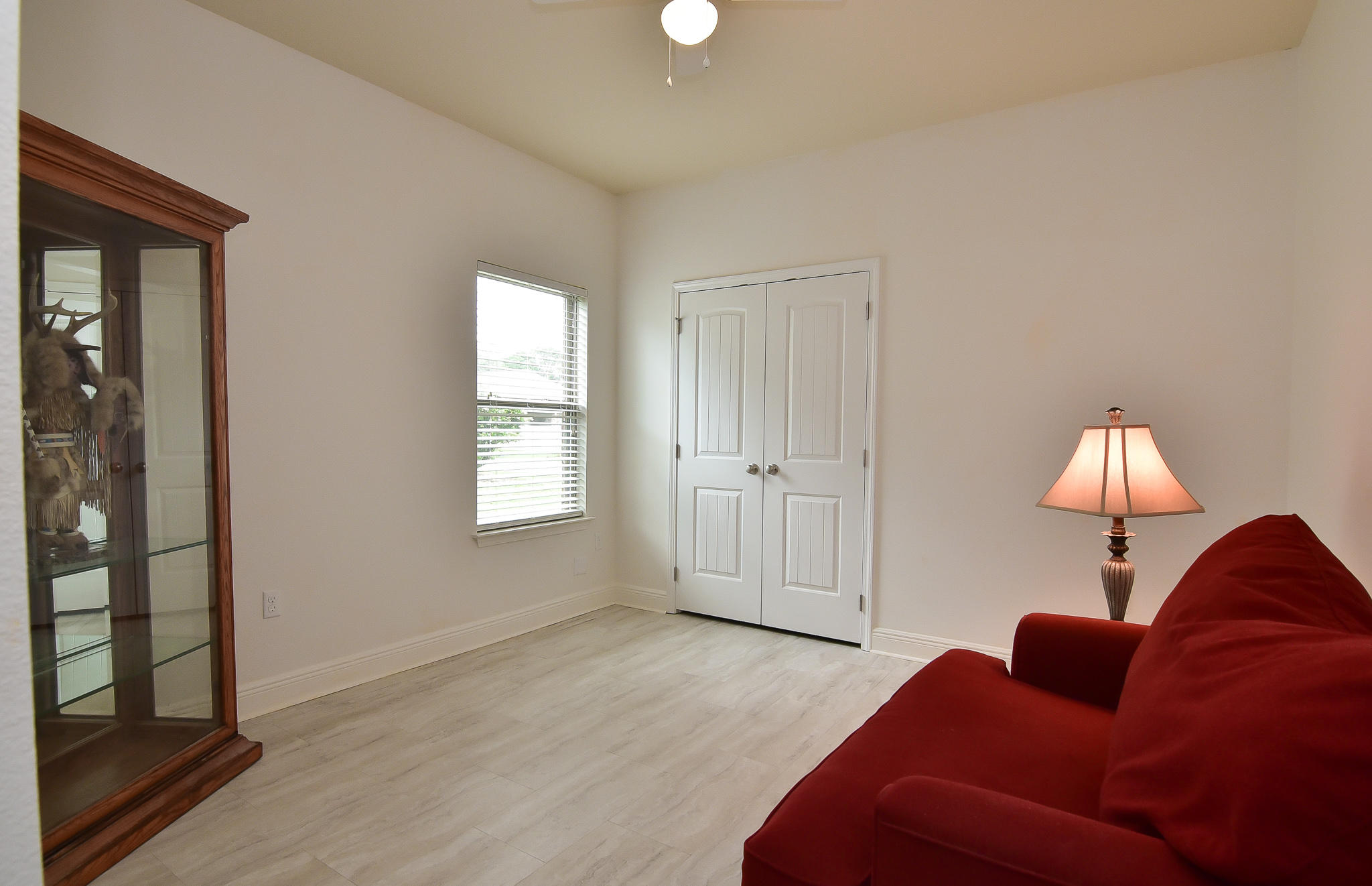 AUTUMN WOODS - Residential