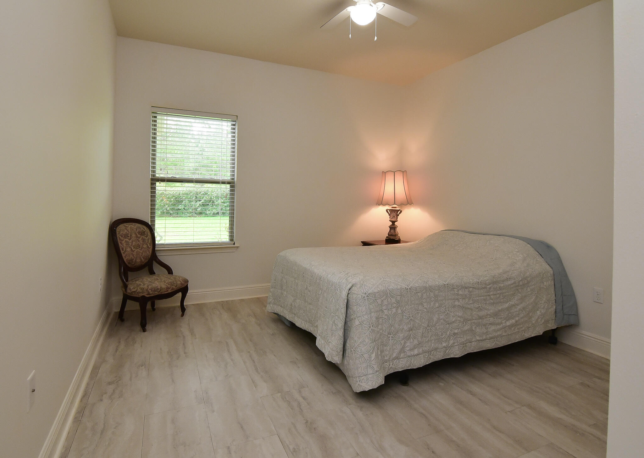 AUTUMN WOODS - Residential