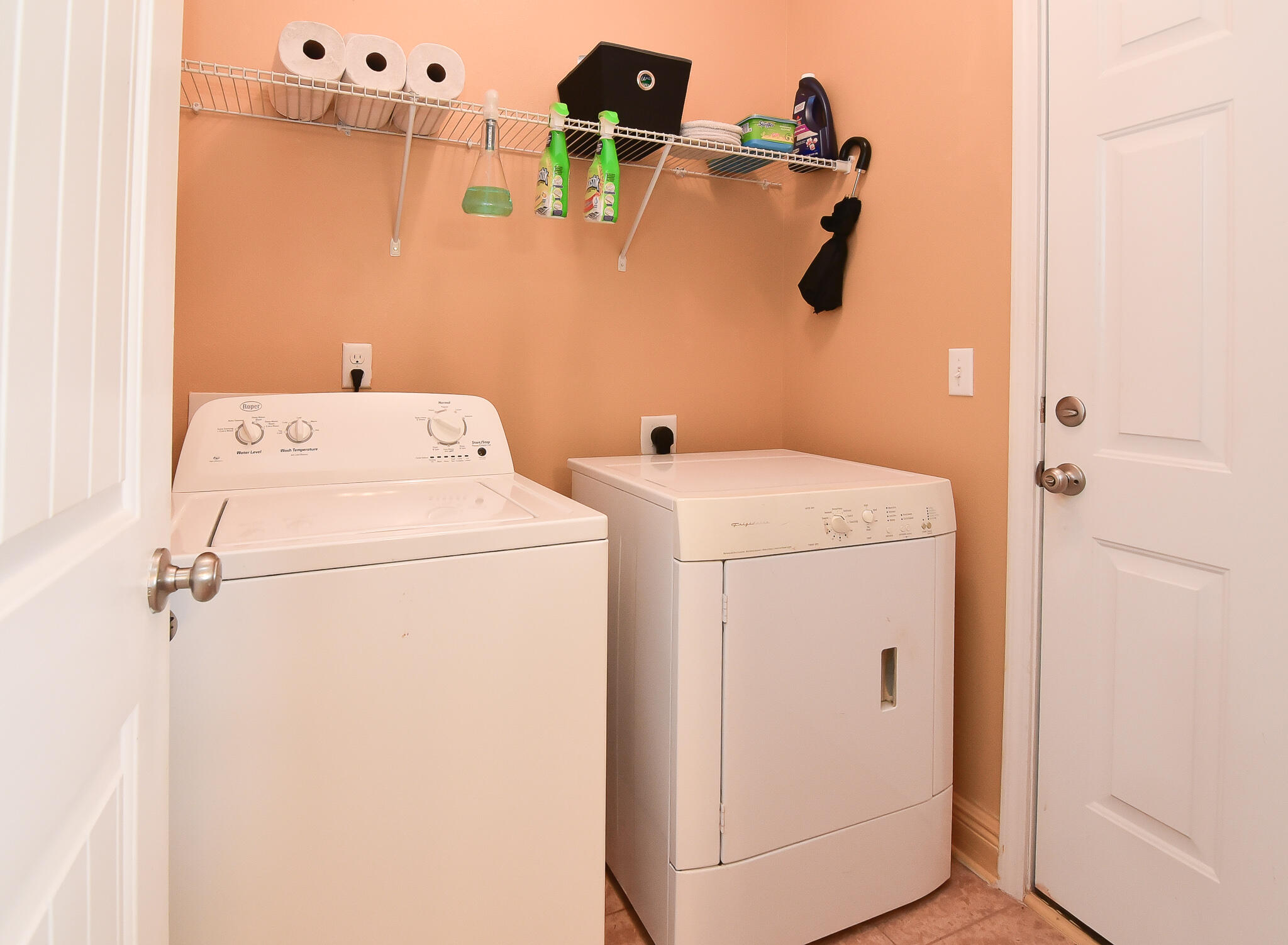 AUTUMN WOODS - Residential