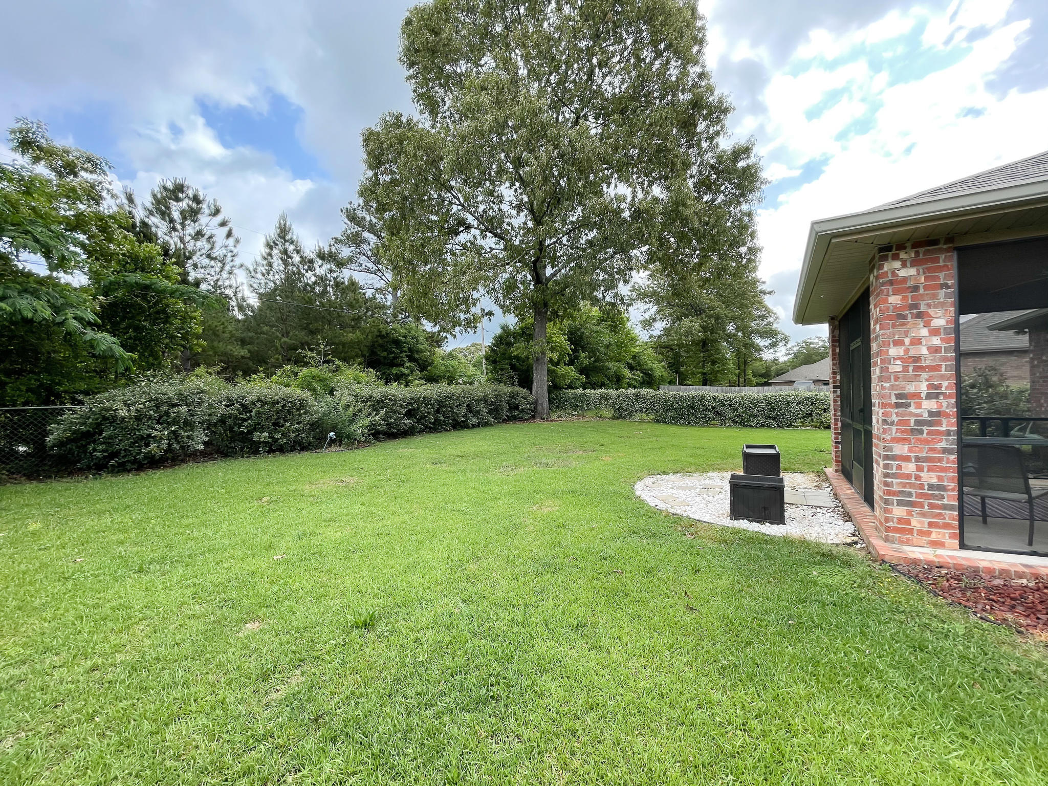 AUTUMN WOODS - Residential