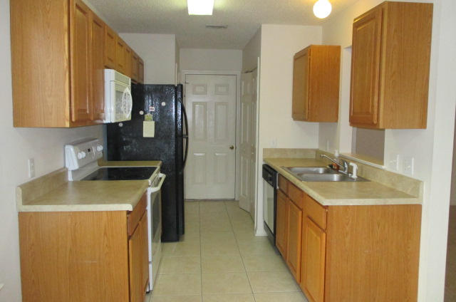 SUMMER HILLS PH 3 - Residential Lease