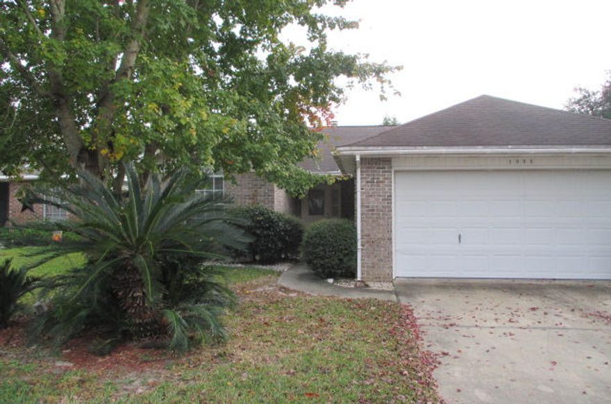 This is an excellent opportunity for any one that needs easy access to Eglin AFB or Hurlburt. Tiles floors in living area, carpeted bedrooms. Wood burning fireplace, 2 car garage and split bedroom floorplan. Living area is open to eat in kitchen. Huge backyard with privacy fence and small patio. Tons of closet space including a walk-in in the master. NO SMOKING.