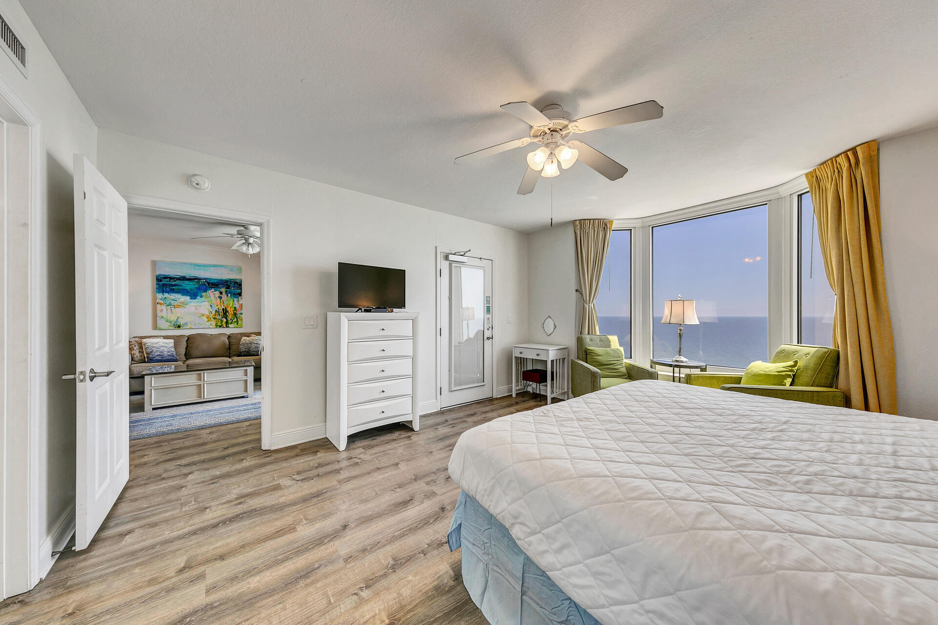 EMERALD BEACH PH 1 - Residential