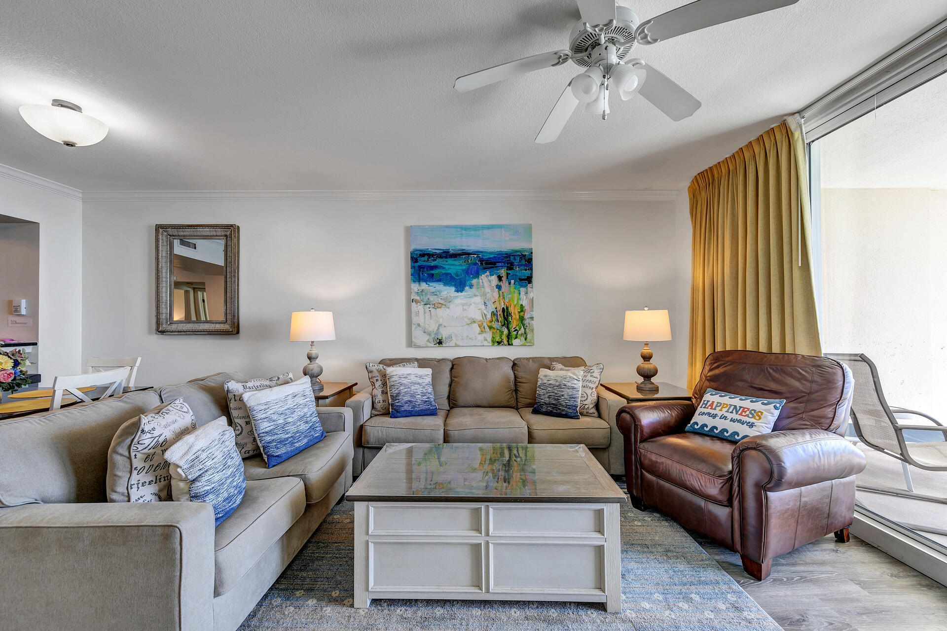 EMERALD BEACH PH 1 - Residential