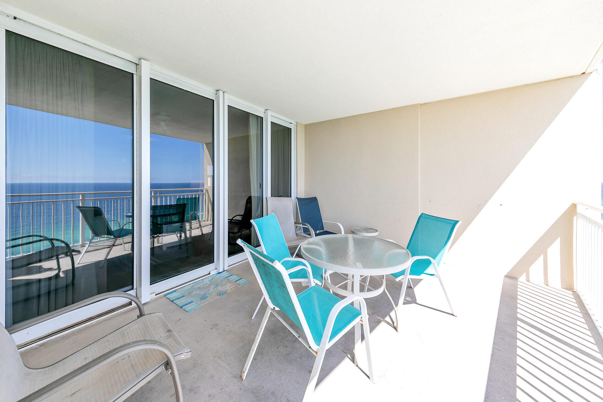 EMERALD BEACH PH 1 - Residential