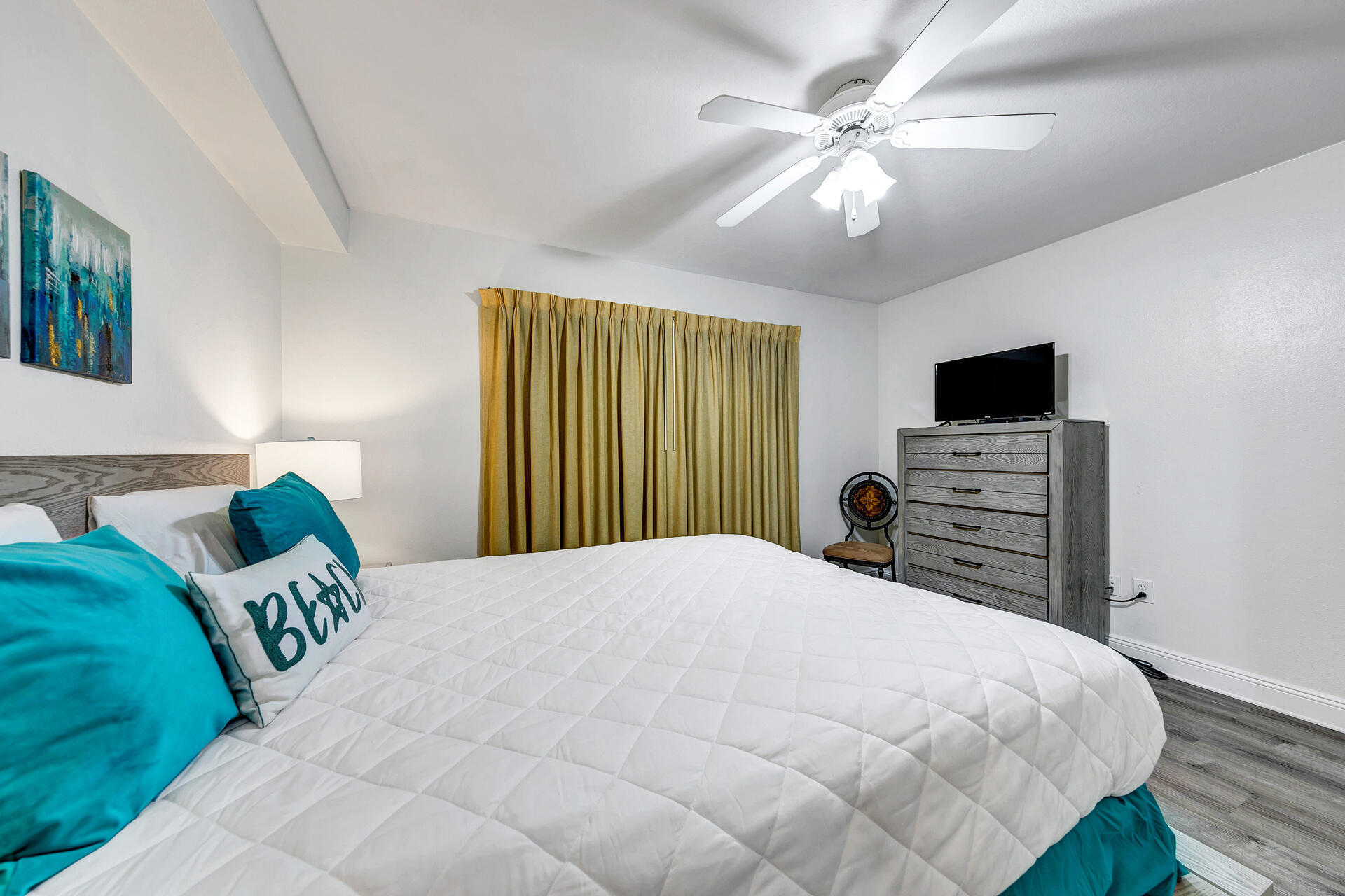 EMERALD BEACH PH 1 - Residential