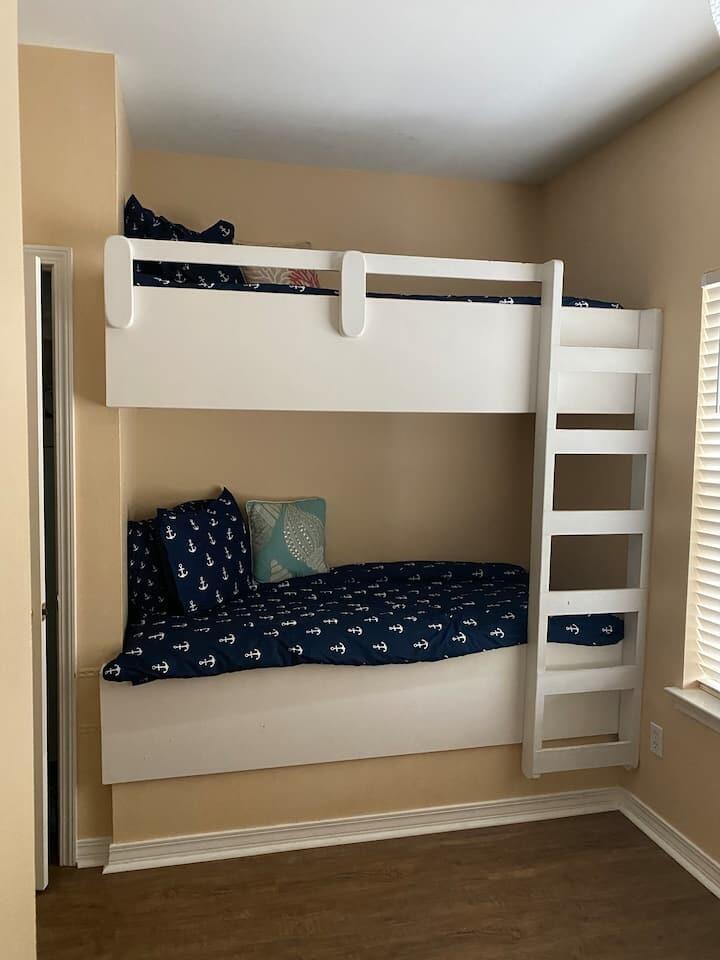 Royal Seasta - Residential