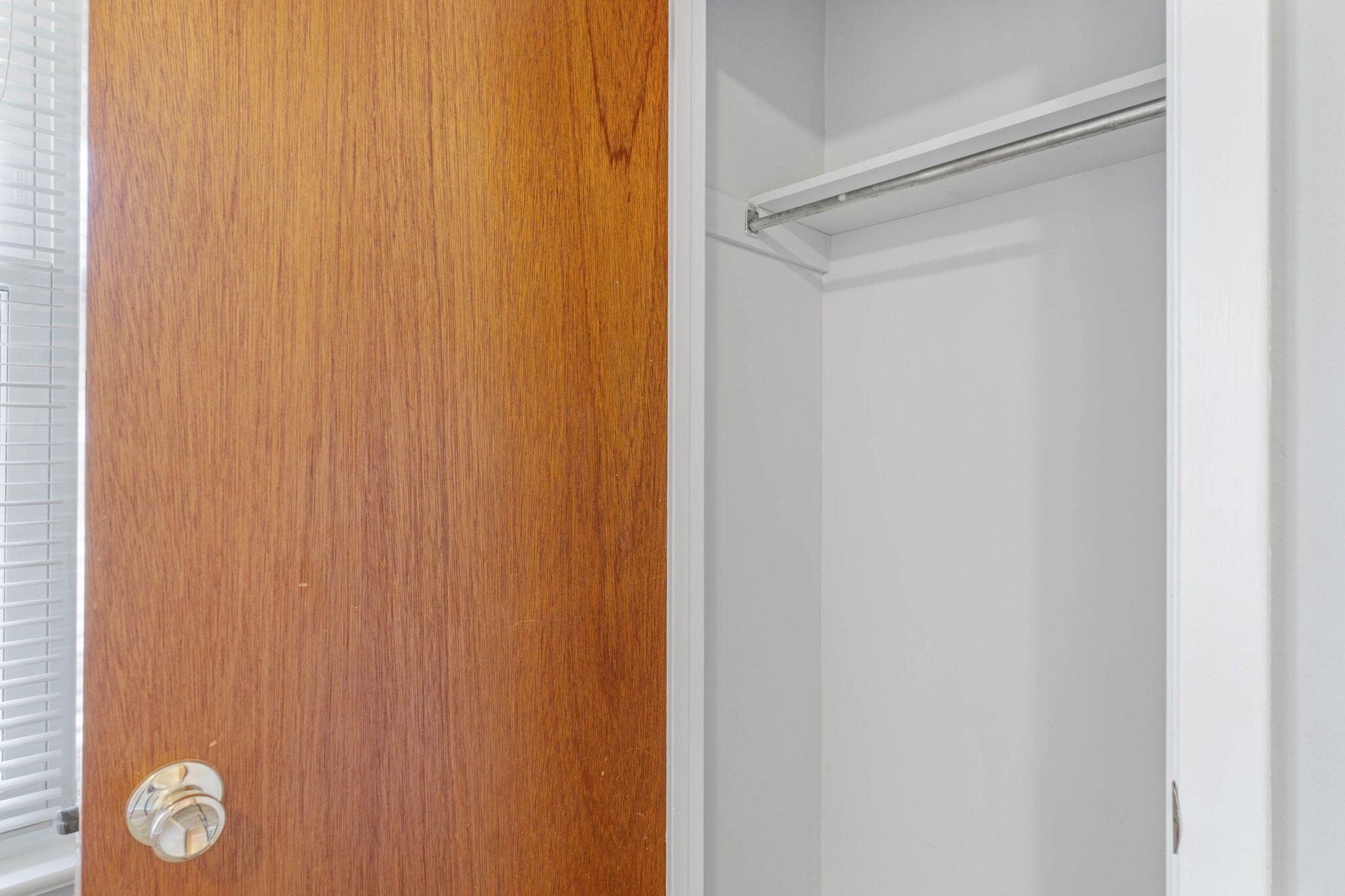 PORT DIXIE - Residential Lease