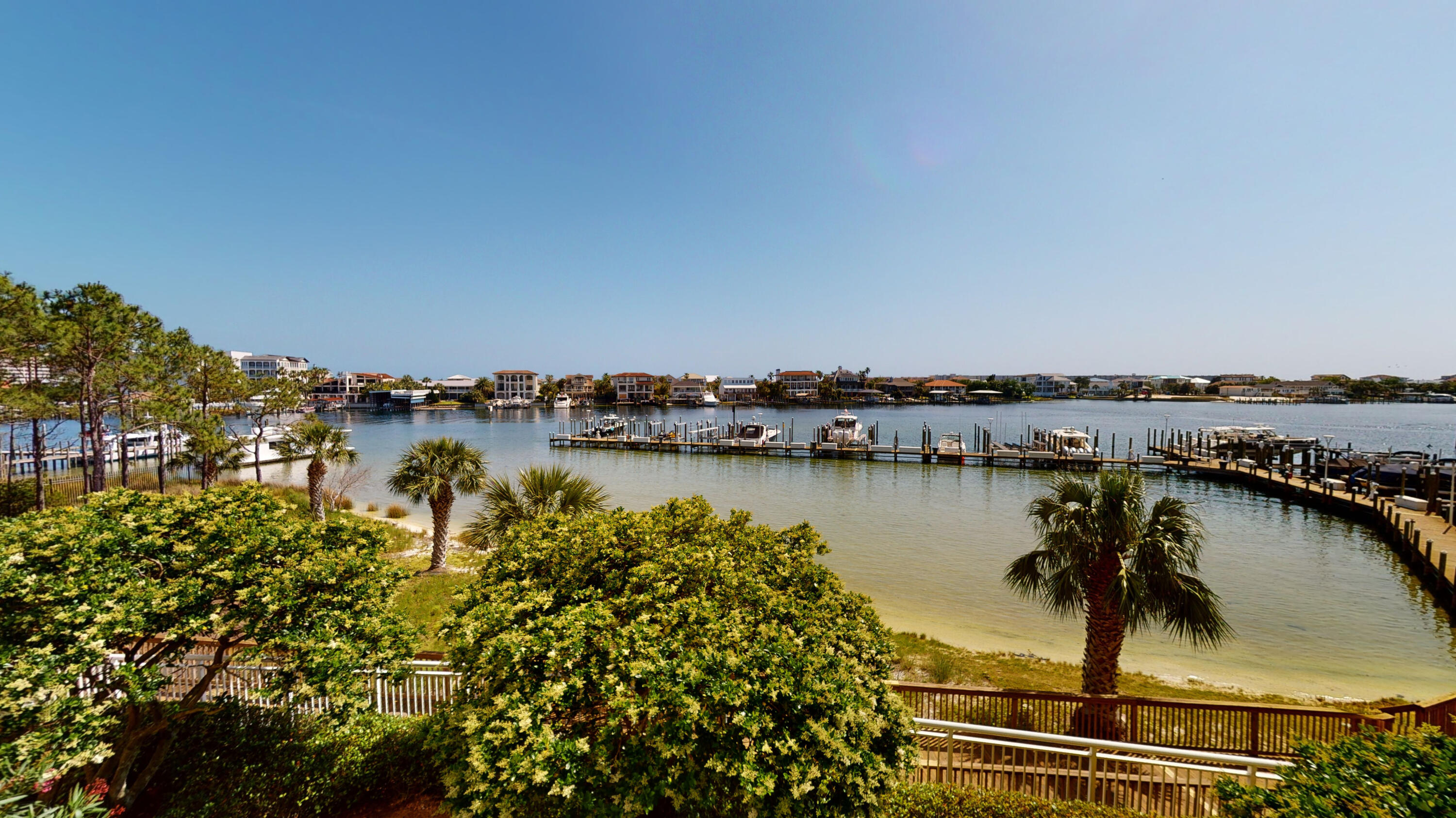 GRAND HARBOR - Residential