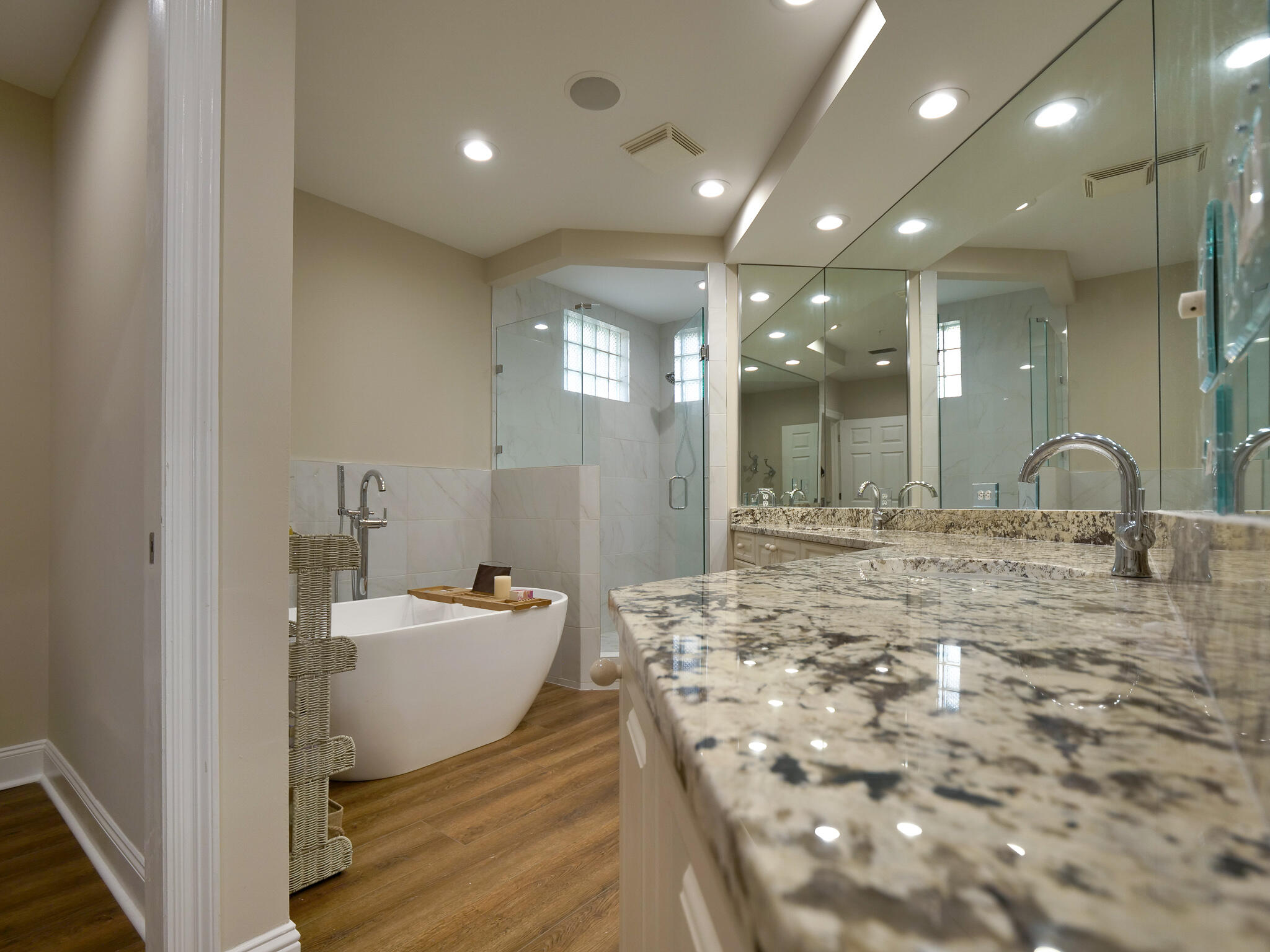 GRAND HARBOR - Residential